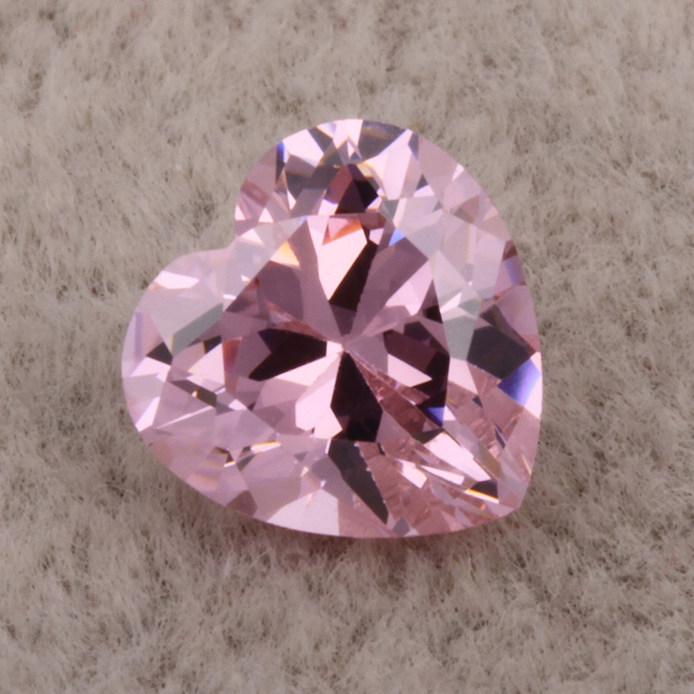 粉红心形人造宝石 桃心粉锆合成氧化锆裸石梧州厂家 diy饰品镶嵌