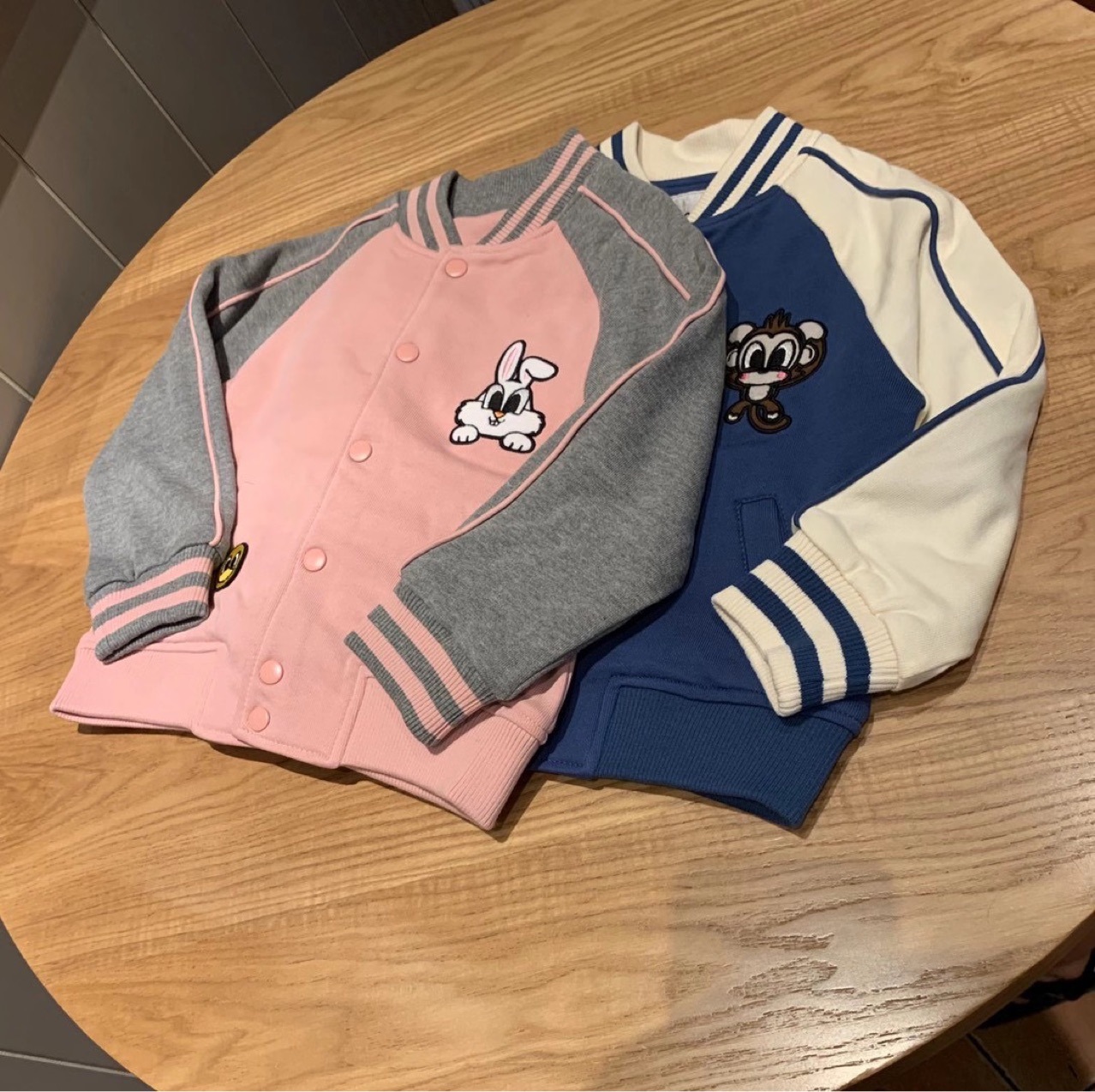 yd韩国大黄鹅童装春秋款刺绣瓦片棒球服外套852