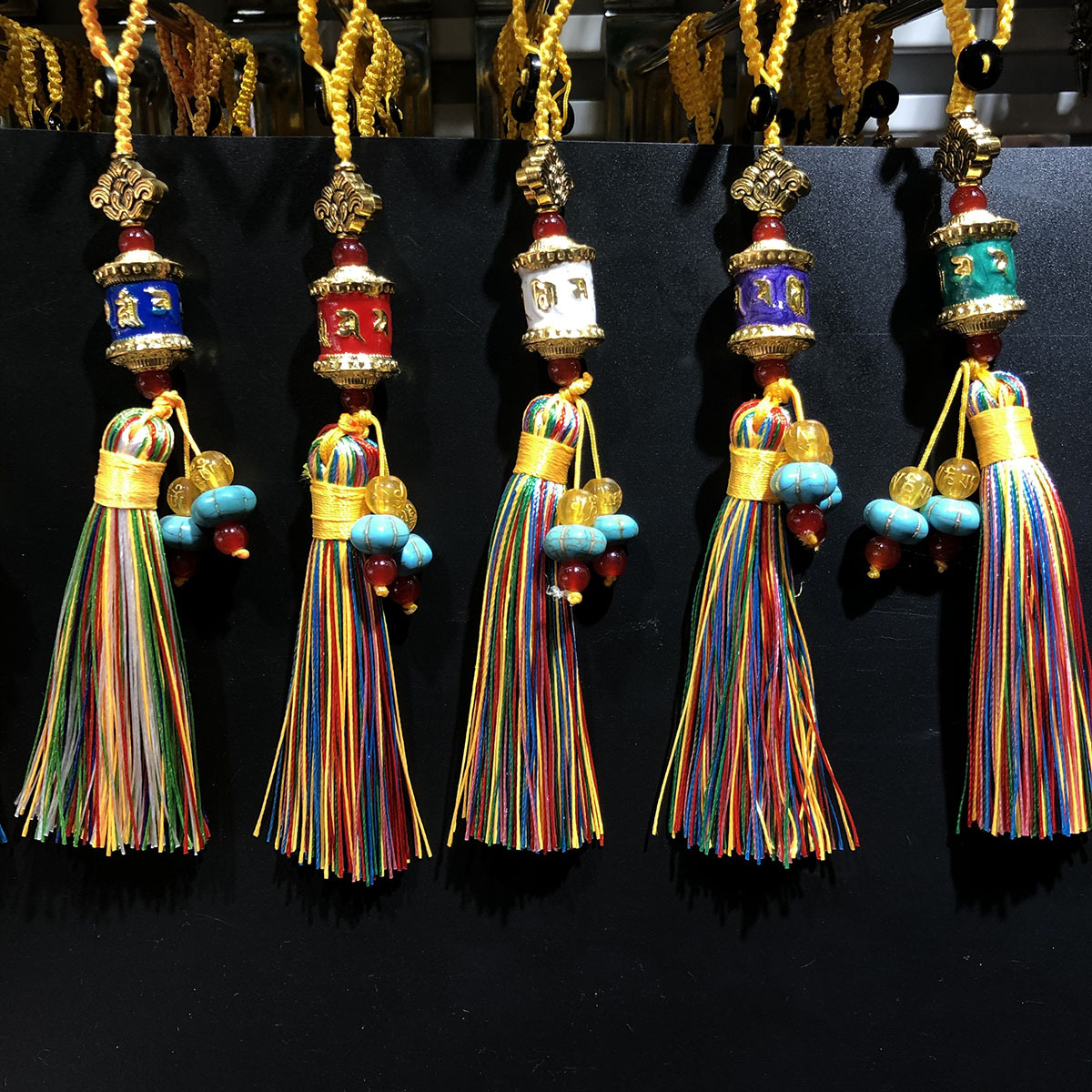 Tibetan Six-Character Mantra Ten-Color Painted Small Prayer Wheel-Color Tassel Car Cell Phone Bag Ornaments of Key Ring