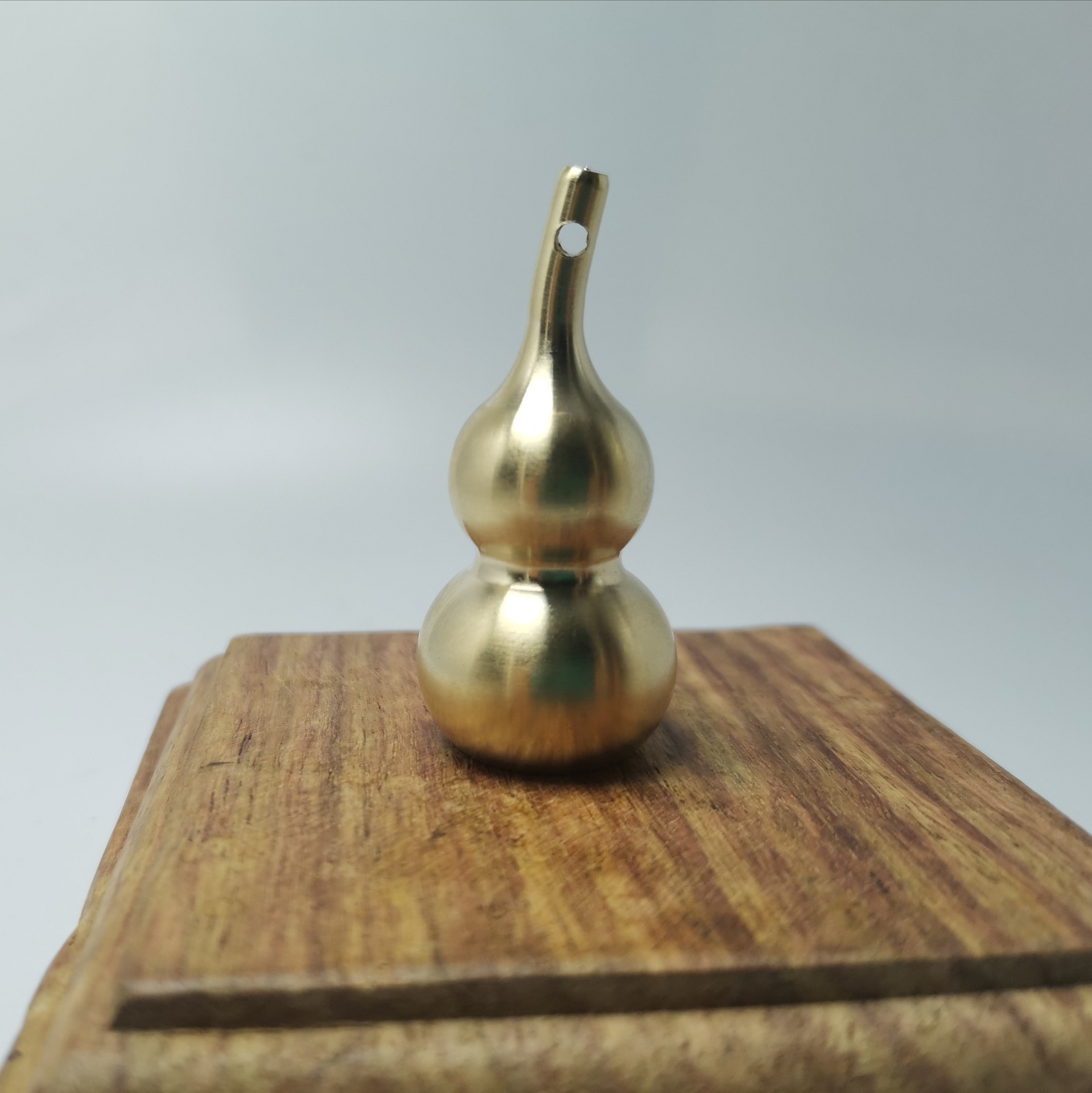 厂家直供纯铜光面实心歪嘴葫芦黄铜葫芦钥匙扣配件纯铜葫芦挂件