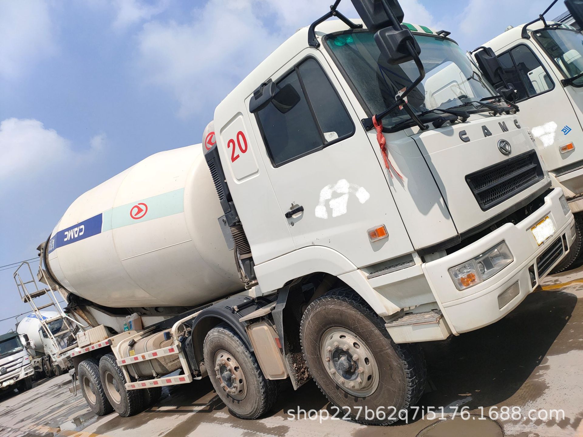 供应二手华凌星马20方搅拌车二手搅拌车