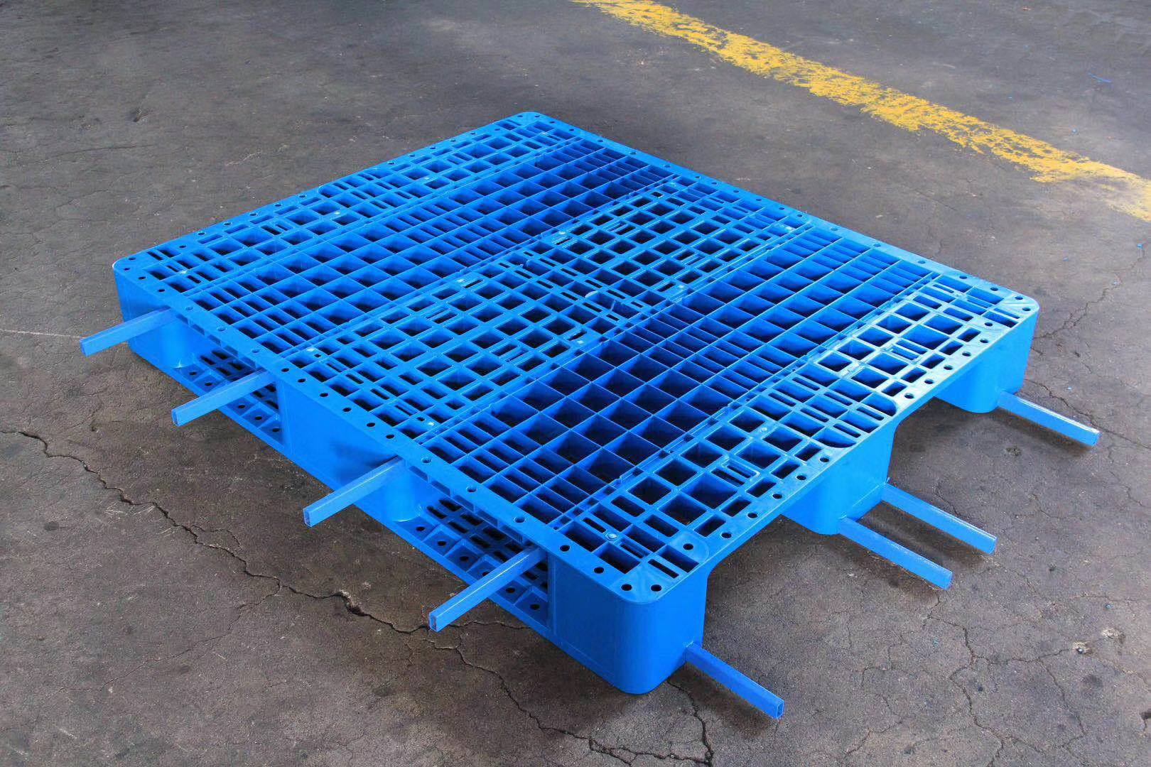 含电子标签托盘;输送机码垛机堆垛机穿梭车配合立体货架使用托盘