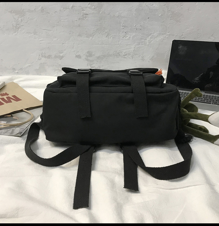 批发日系原宿暗黑少女学生书包韩版ins港风复古工装双肩包背包潮