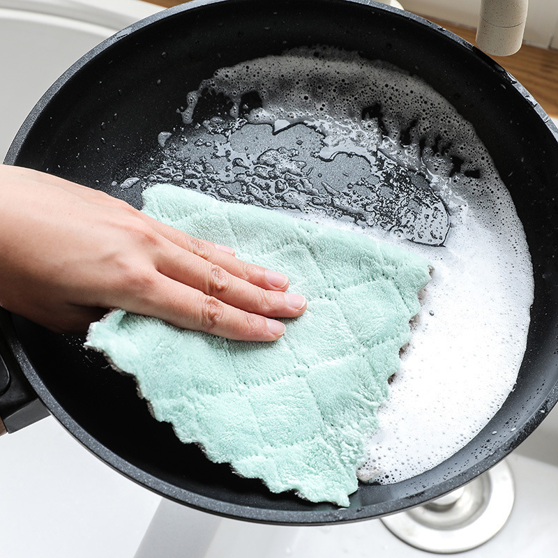 Rag Household Cleaning Kitchen Dishcloth Absorbent Not Easy to Lint Oil Brush Bowl Household Towels Lazy Scouring Pad