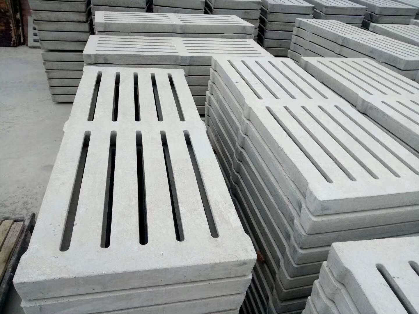 现货供应猪用水泥漏粪板 保育猪漏粪板 小猪 羊漏粪板