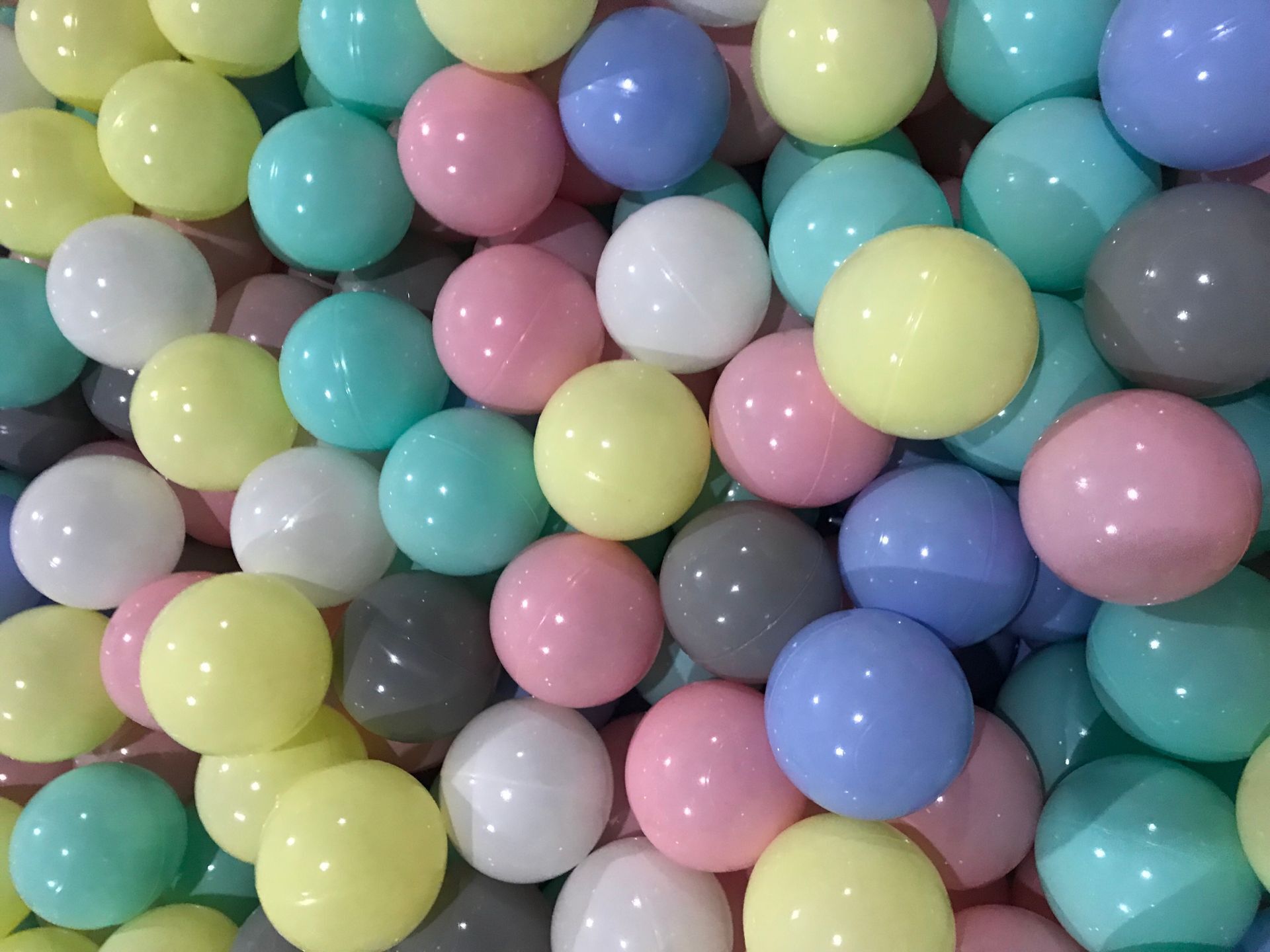 加厚环保马卡龙海洋球厂家定制批发 儿童淘气堡彩色波波球