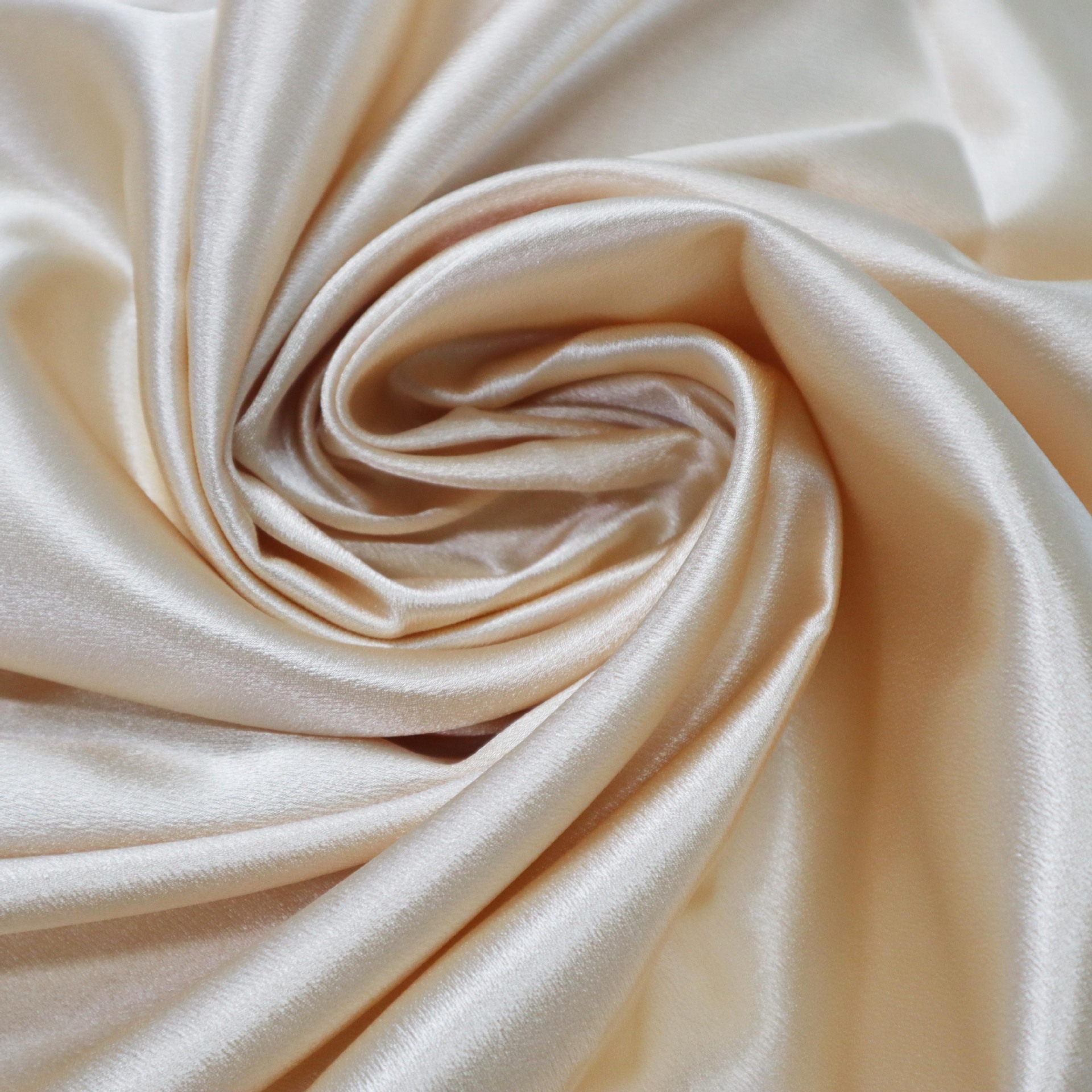 水晶缎色丁布 香槟色弹力色丁 闪光绸缎面料 女装 连衣裙礼服布料