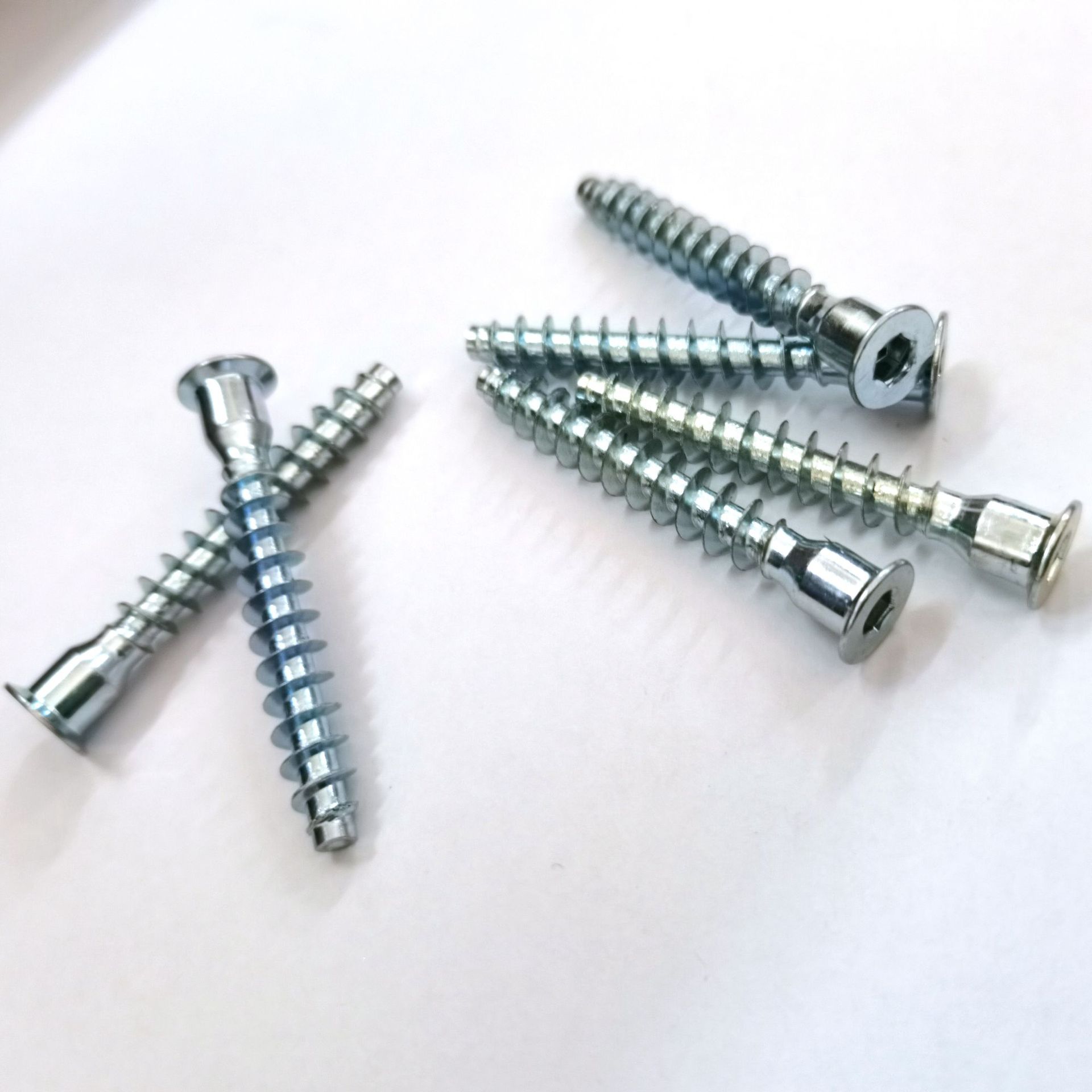 内六角沉头过山丝,直修螺丝橱柜家具 自攻内六角螺丝橱柜尖尾牙