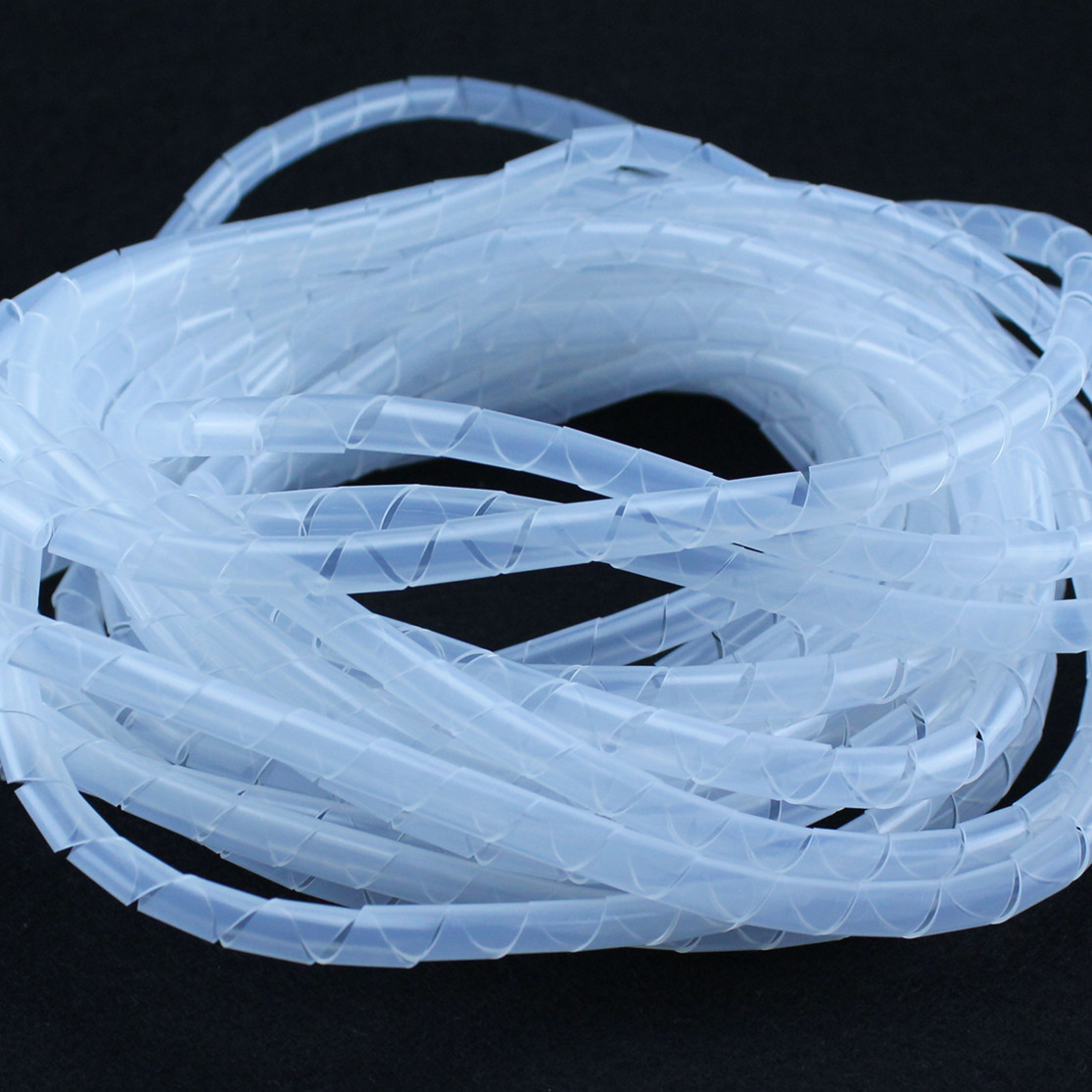 Φ350mm缠绕管黑白缠绕线管硅胶pe绝缘绕线管现货供应可定制