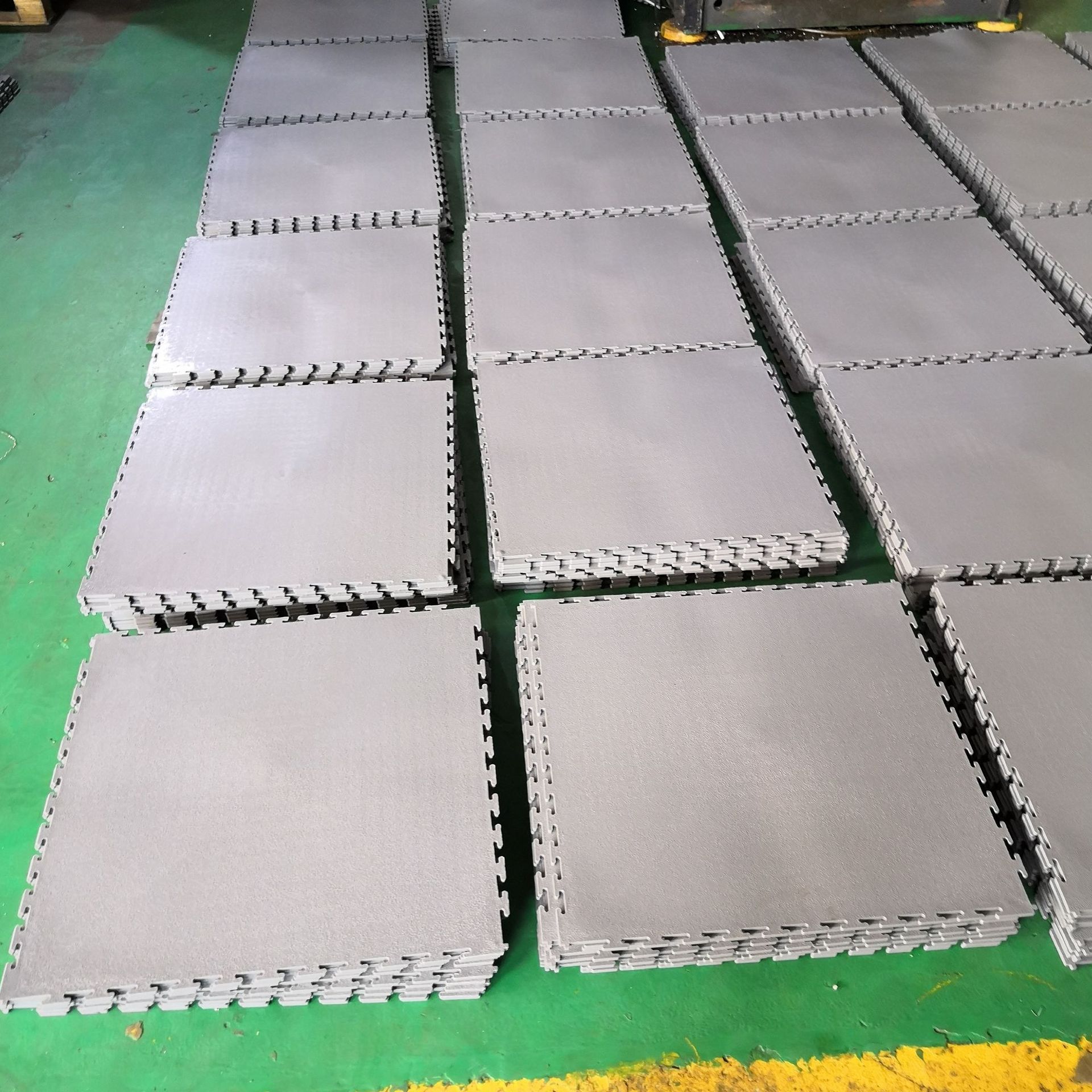 欣运pvc工业车间锁扣地板 上海工业塑胶锁扣地板厂家 6mm注塑地板