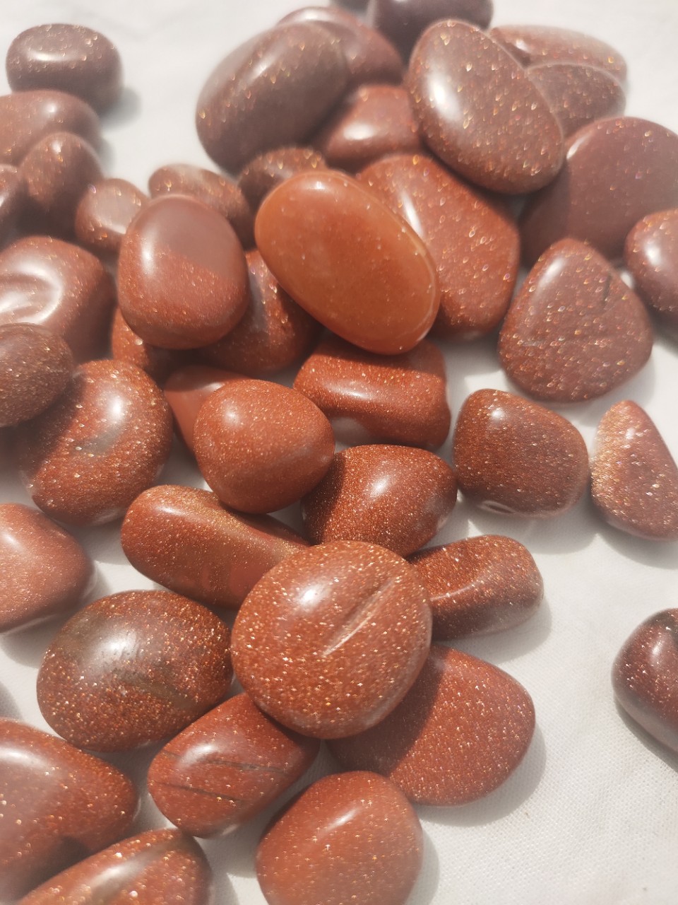 天然红砂石大颗粒消磁碎石大颗粒蓝沙石约2-3cm鱼缸花盆装饰造景