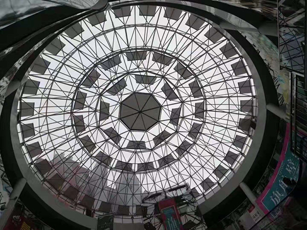 商场采光顶阳光房遮阳天棚帘室内遮阳帘卷轴式天棚帘防火面料