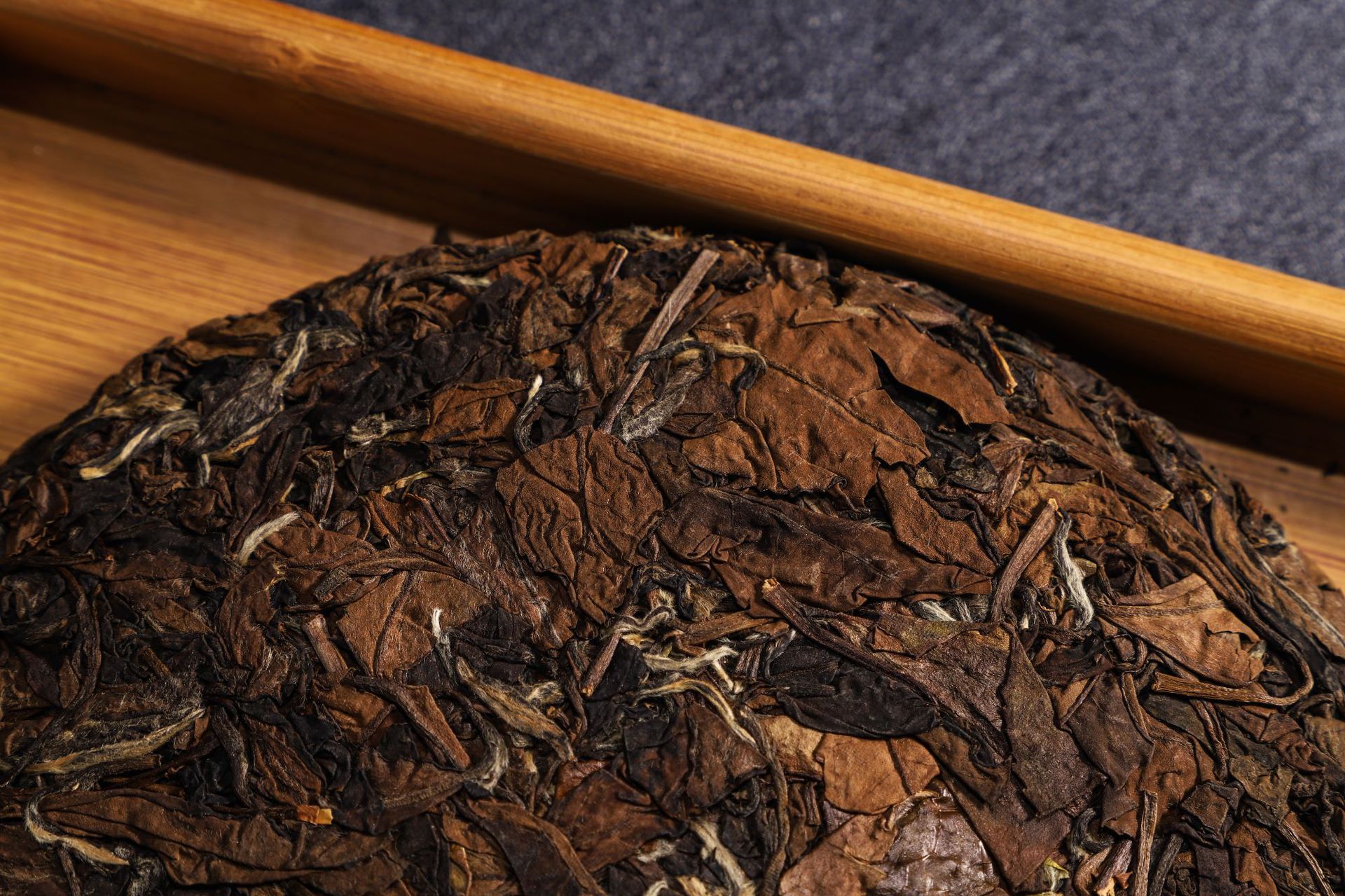 陈年福鼎老白茶 寿眉饼茶叶批发 福建老白茶350g厂家直发一件代发