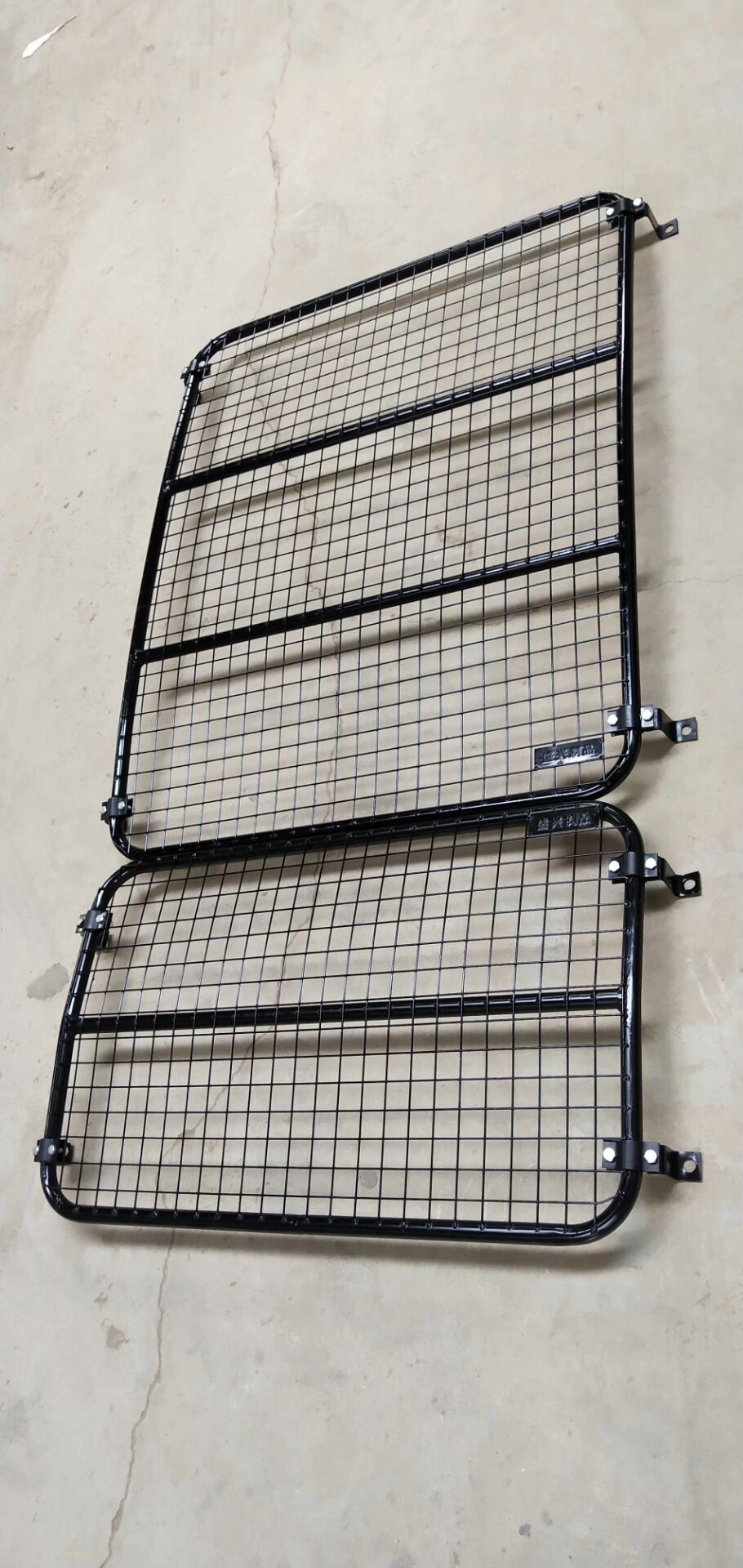 工程挖掘机玻璃防护网 挖机挡风玻璃保护罩 各种挖机防护网 护罩