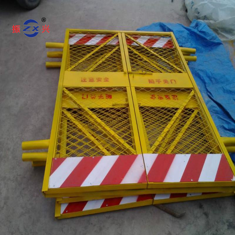广州厂家现货供应 建筑施工防坠落安全门 安全防护门 各款电梯门