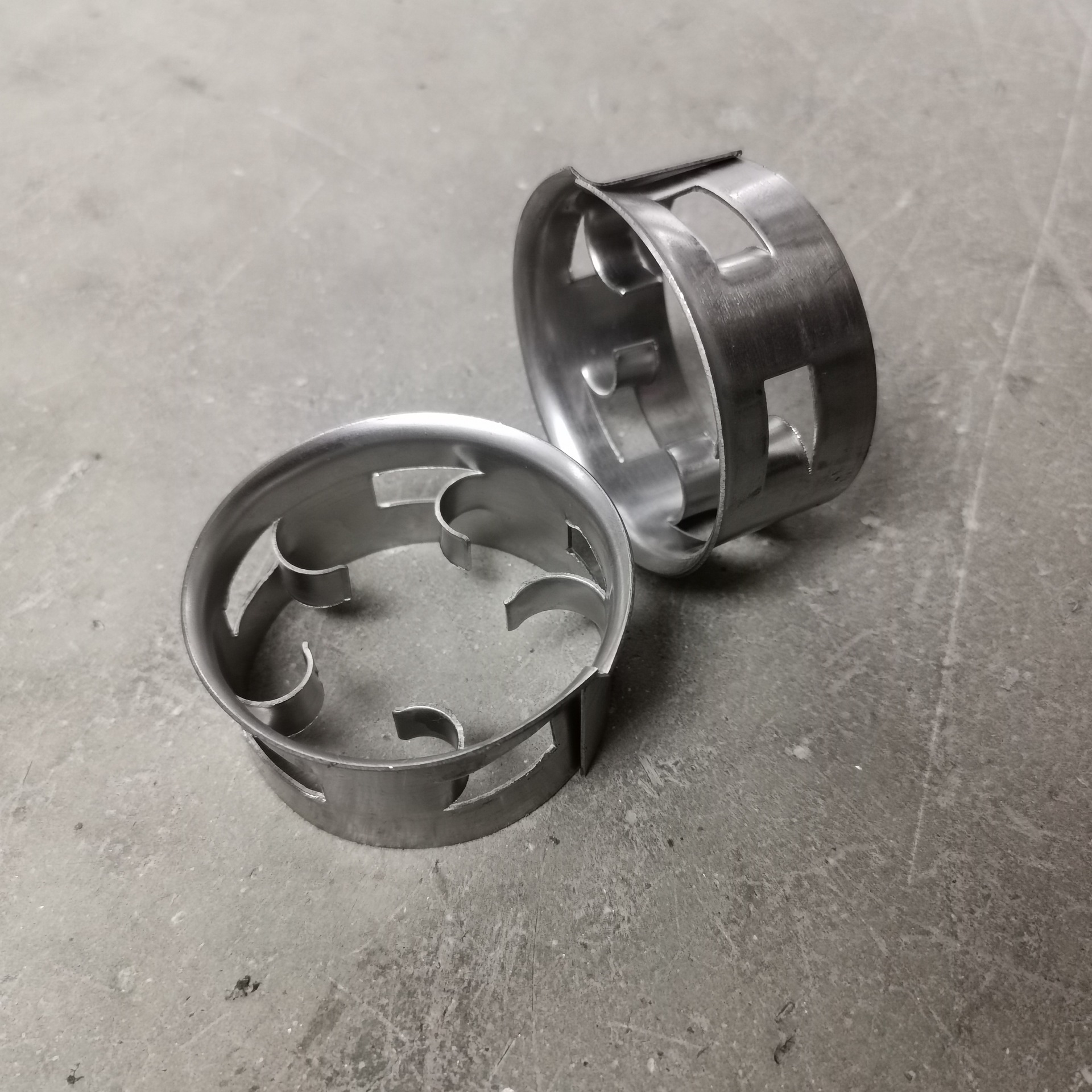 cmr不锈钢阶梯环dn50金属阶梯环吸收塔填料厂家