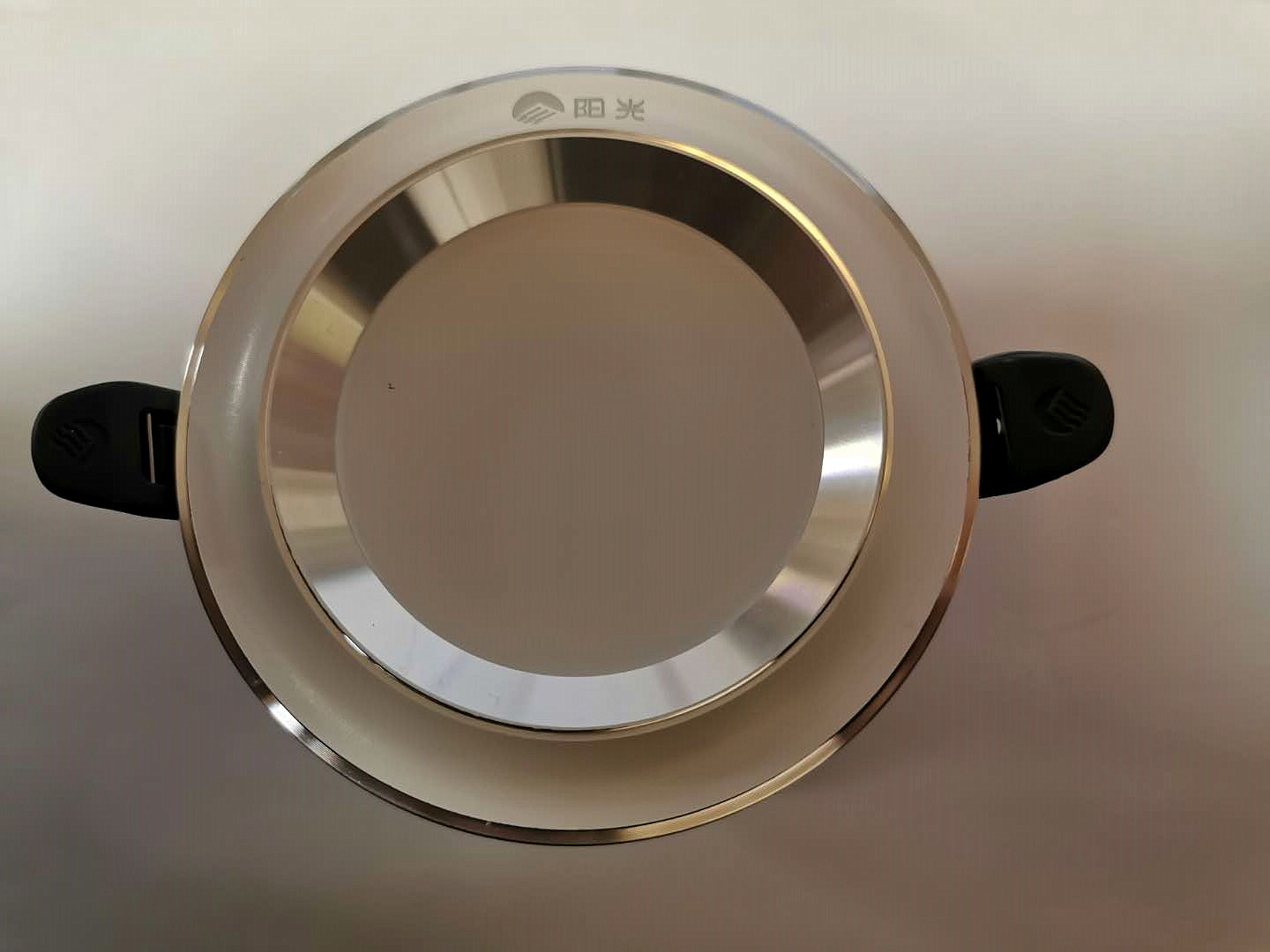 阳光照明 led铝边筒灯 5.5w开孔7.5到9公分防雾筒灯