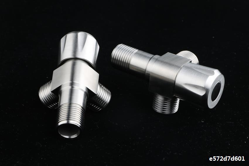 精铸30不锈钢双出水阀一进二出阀双控加厚防爆两出分水