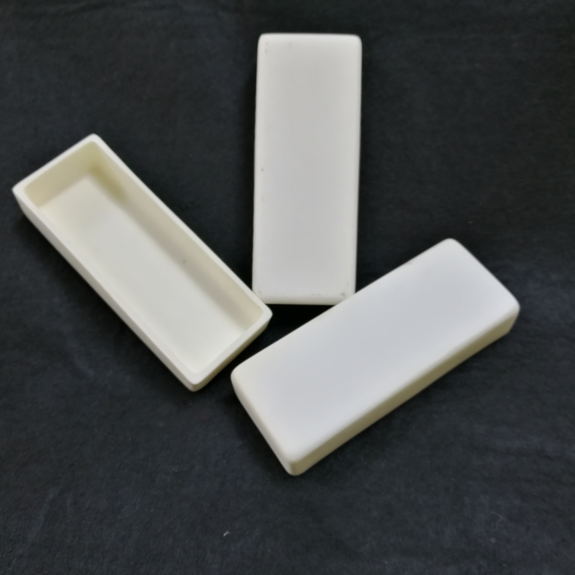 工厂现货供应 耐火级氧化锆陶瓷坩埚 钇稳定 陶瓷研磨罐