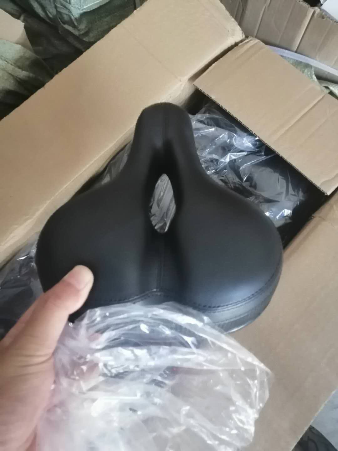 跨境单车骑行反光大屁股坐垫自行车坐垫自行车鞍座 车座鞍座