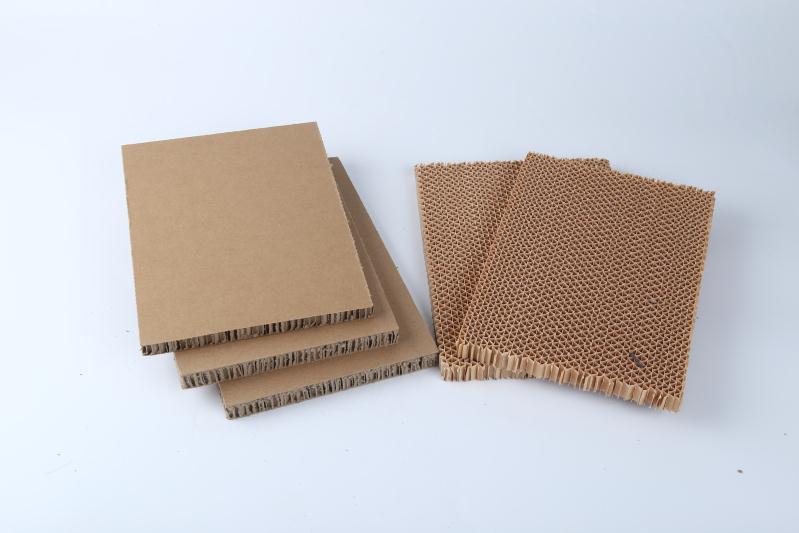 源头工厂生产瓦楞蜂窝纸板竖瓦楞波芯板纸栈板包装箱复合板纸定制