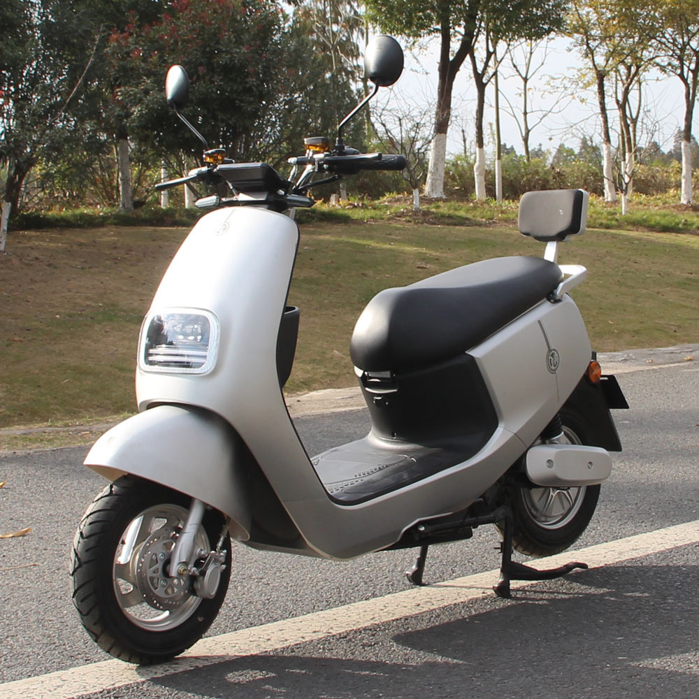 出口电动摩托车小龟王60v电瓶车小精灵电动车厂家直销