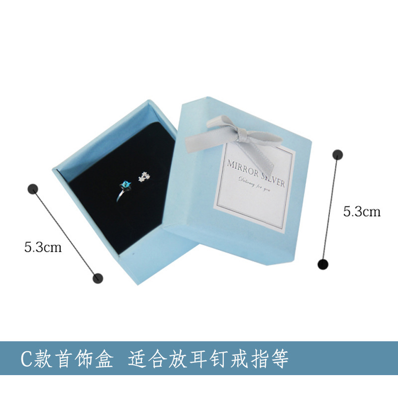 One Piece Dropshipping Customized Kraft Paper Portable Paper Bag Gift Bag Small Flower Sticker Jewelry Box Ear Stud and Ring Necklace Gift Box