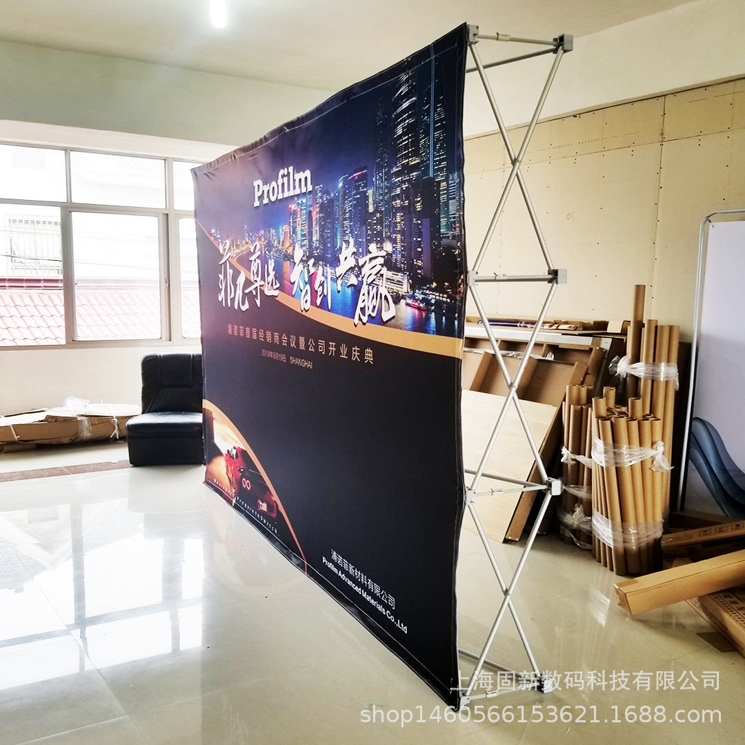 可折叠式网架结构,体积小,方便携带2.