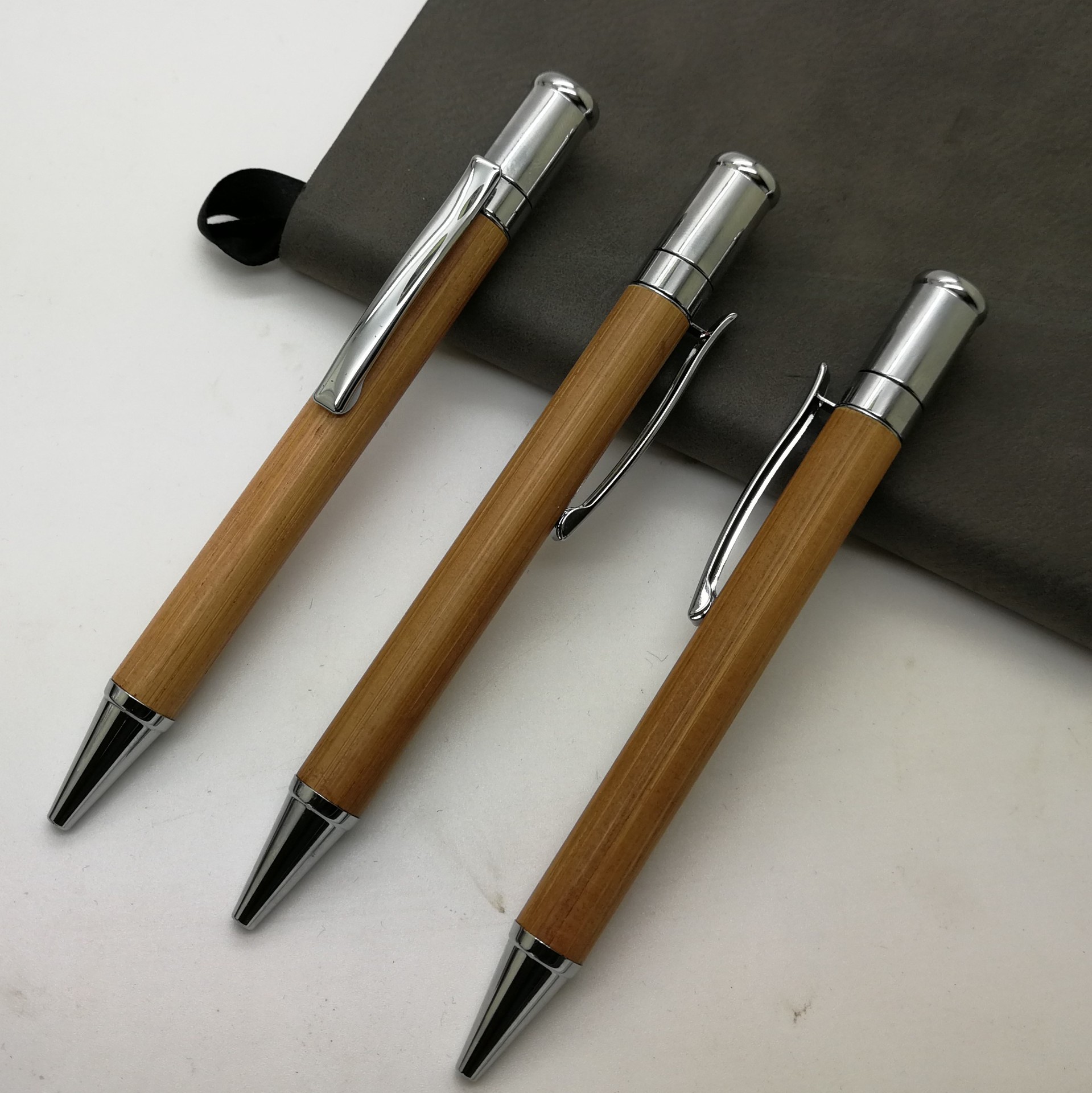 供应特色产品竹笔竹管笔竹杆圆珠笔