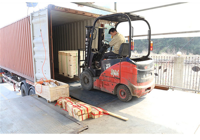 新品特惠12/14吨固定机械式登车桥 电动出货平台 物流装卸货平台