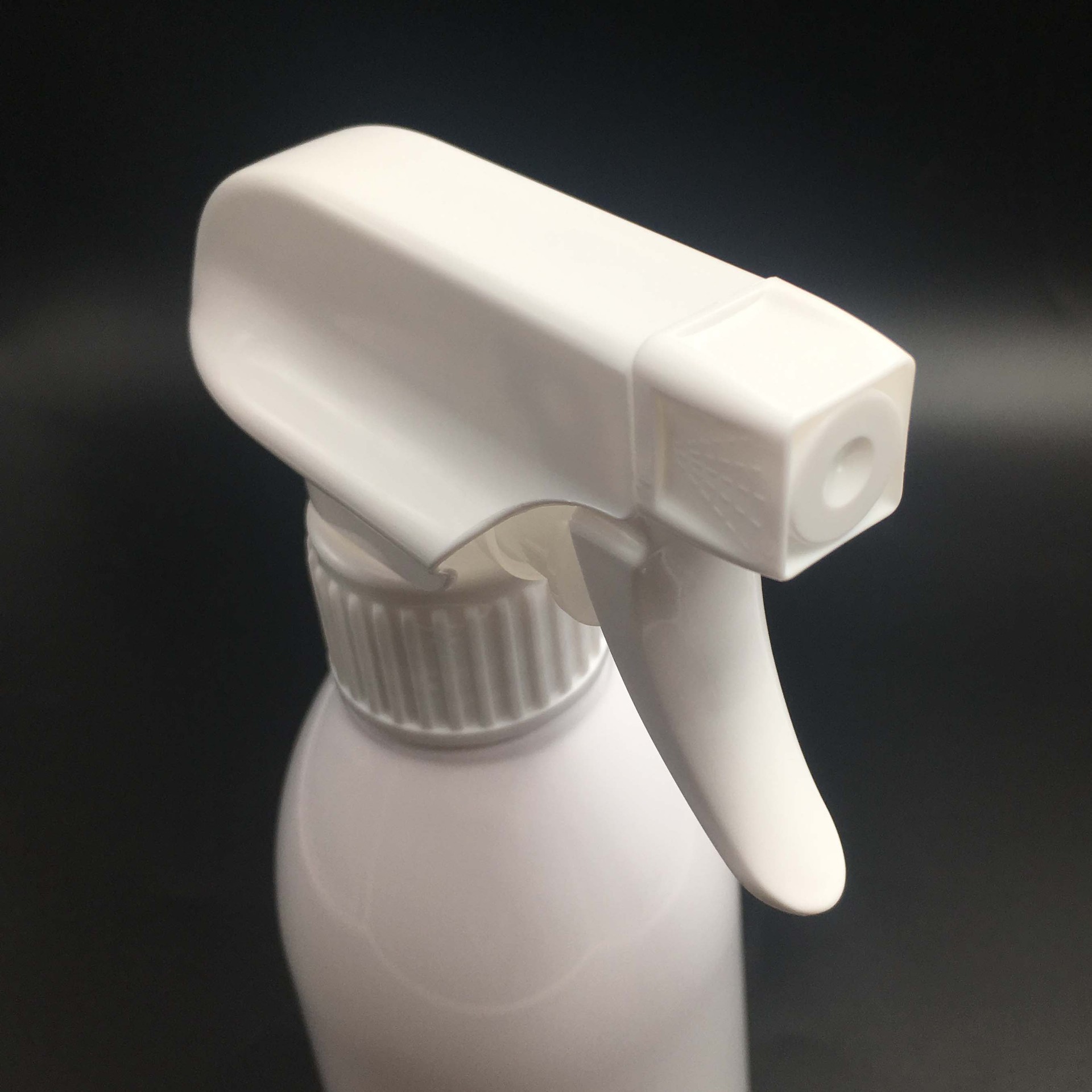 28/410白色塑料喷雾头全塑方枪塑胶消毒液喷头气压式塑料喷枪