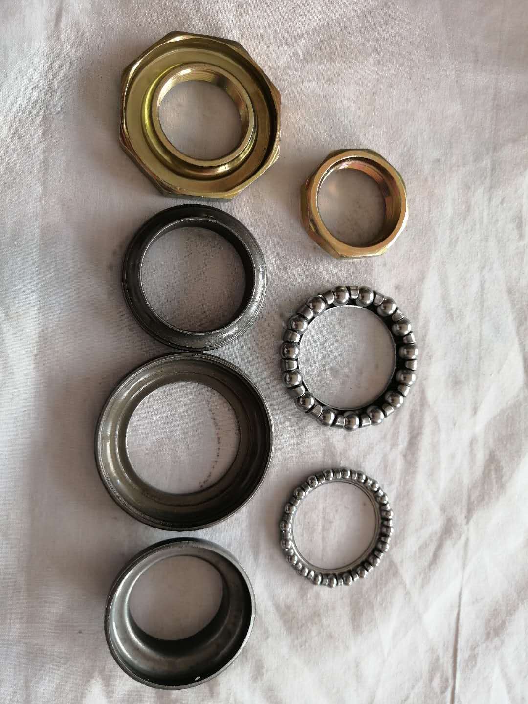 电动车八件碗电摩五件碗小沙龙头钢碗中沙公主钢碗小龟方向轴承