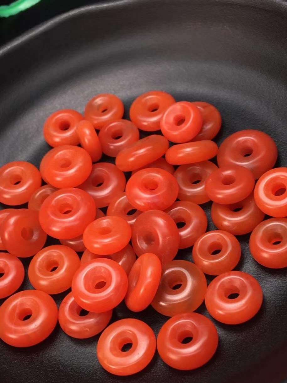 厂家直销 保山南红面包圈小配件 颜色红润 干净无杂 品质如图批发