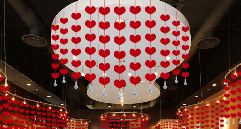 情人节珠宝店装饰布置创意爱心挂饰金店铺活动环岛柜台吊顶布置