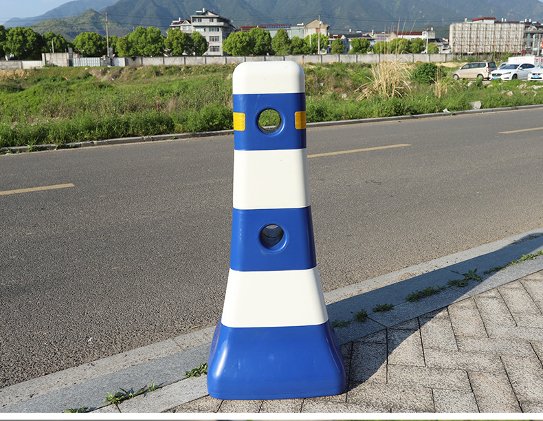 塑料隔离墩蓝白三孔水马注水围挡市政施工马路护栏路障墩通道安全