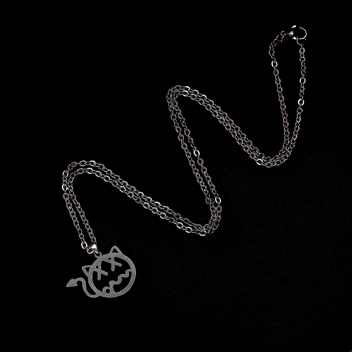 王琳凯同款钛钢小恶魔项链男潮简约小鬼嘻哈网红潮人蹦迪吊坠项饰