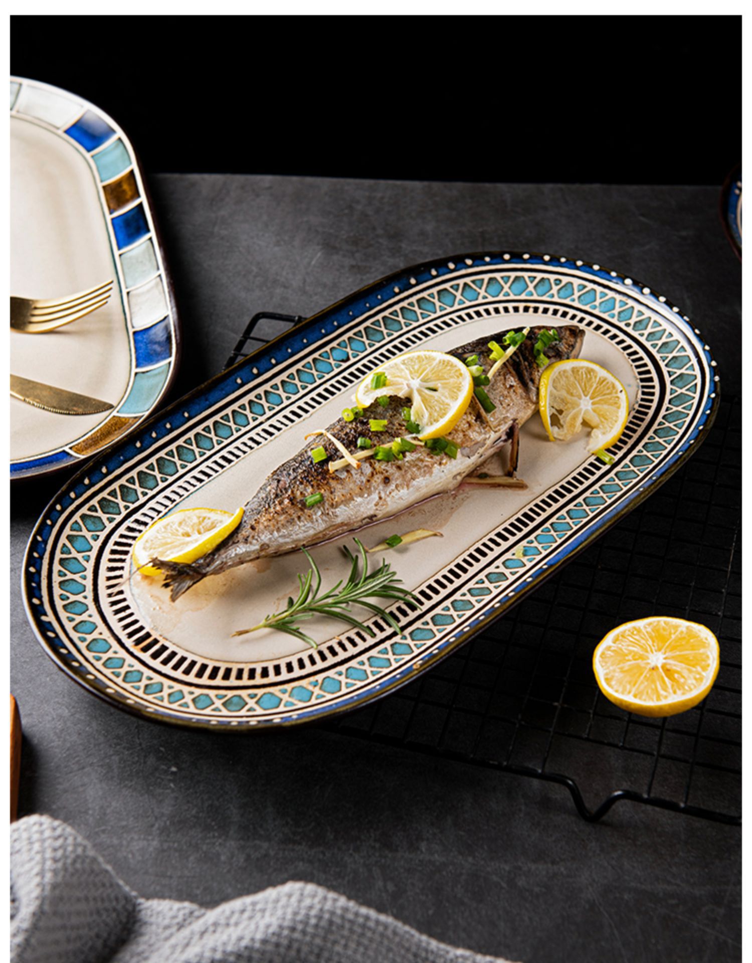 鱼盘子家用新款餐具椭圆大号蒸鱼盘菜盘子家用创意复古陶瓷摆托盘