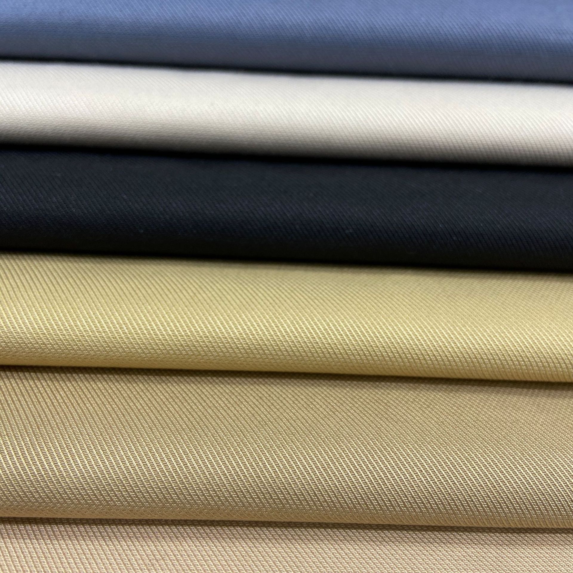 涤锦棉面料 风衣面料 斜纹风衣布新款派克服面料防水外套夹克面料