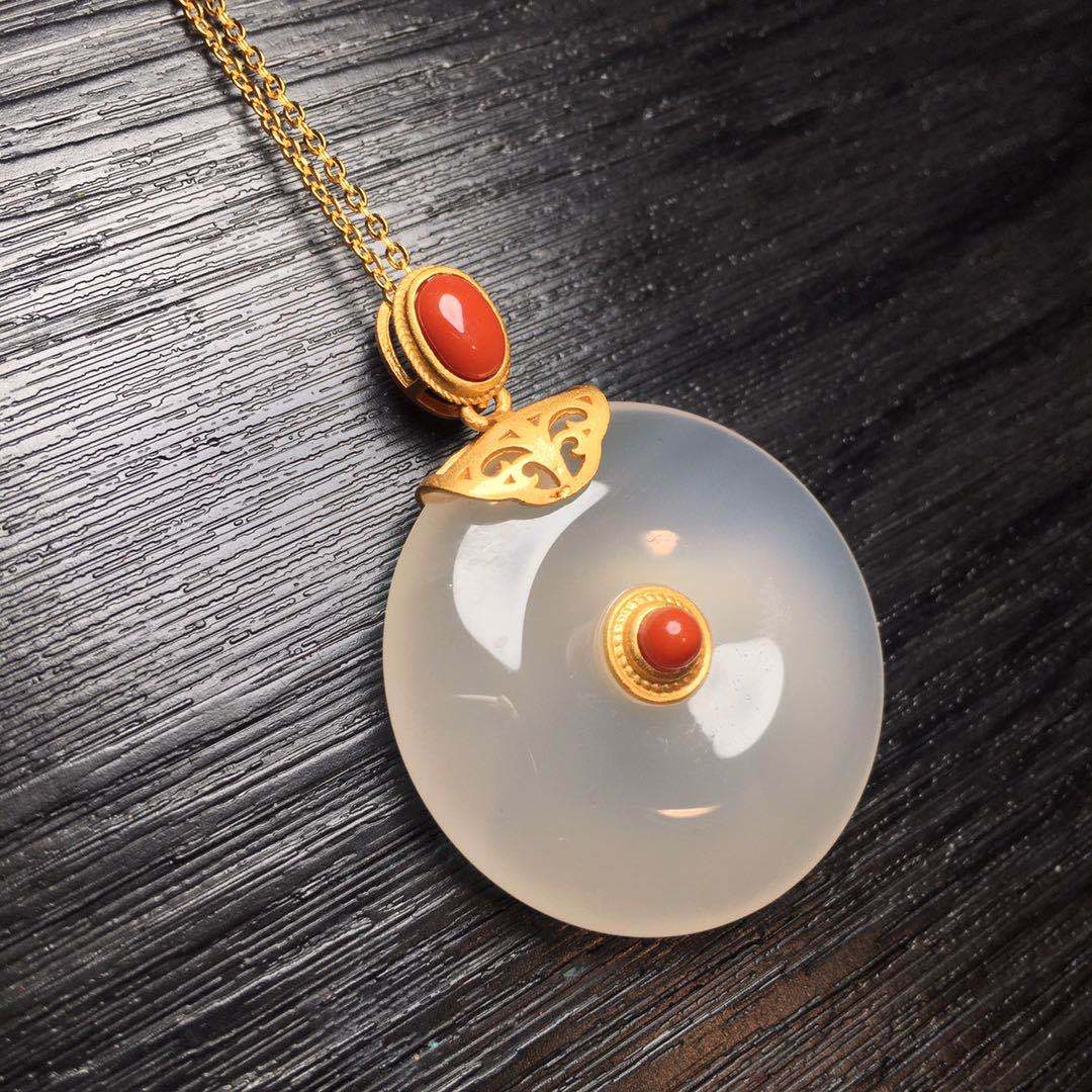 天然南红玛瑙平安扣吊坠女 925银镶嵌荔枝冻南红时尚挂坠套链批发