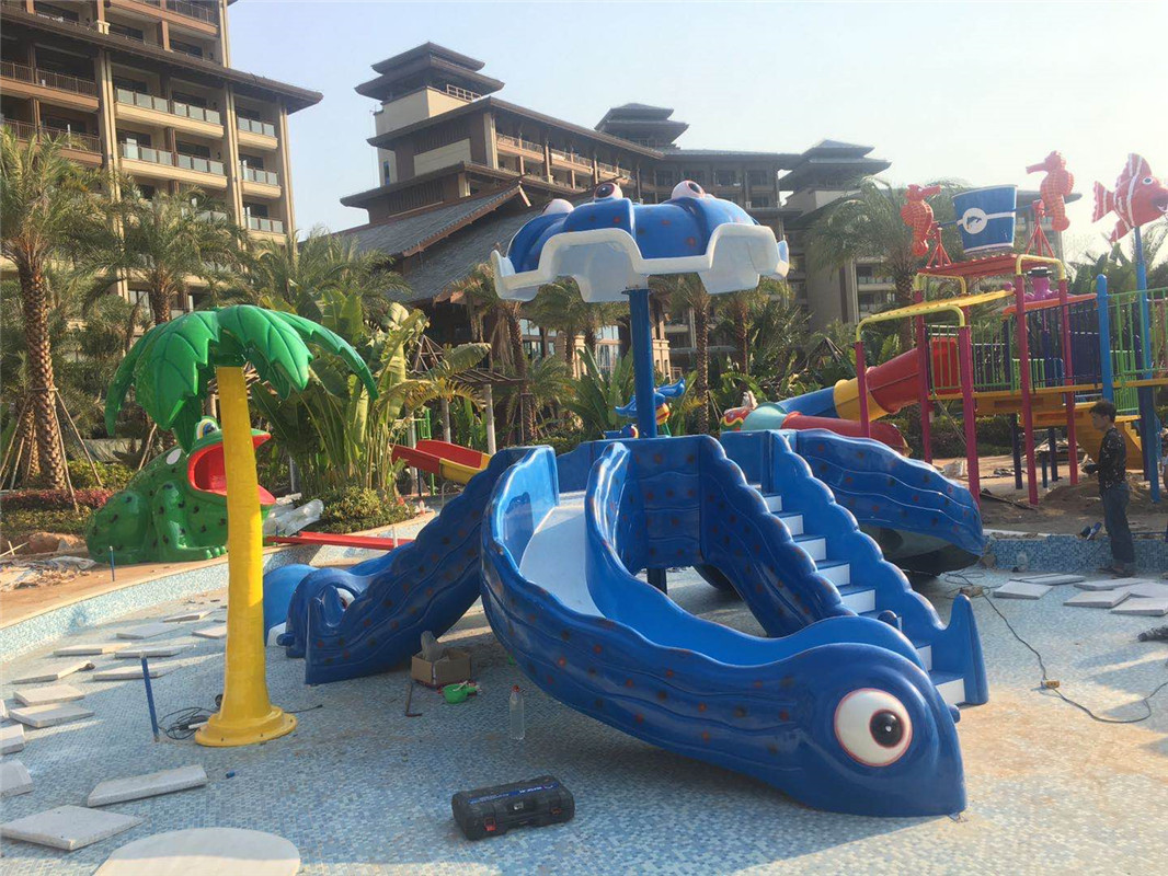 厂家直销儿童水上乐园设备户外戏水小品水寨水屋大型水上游乐设备