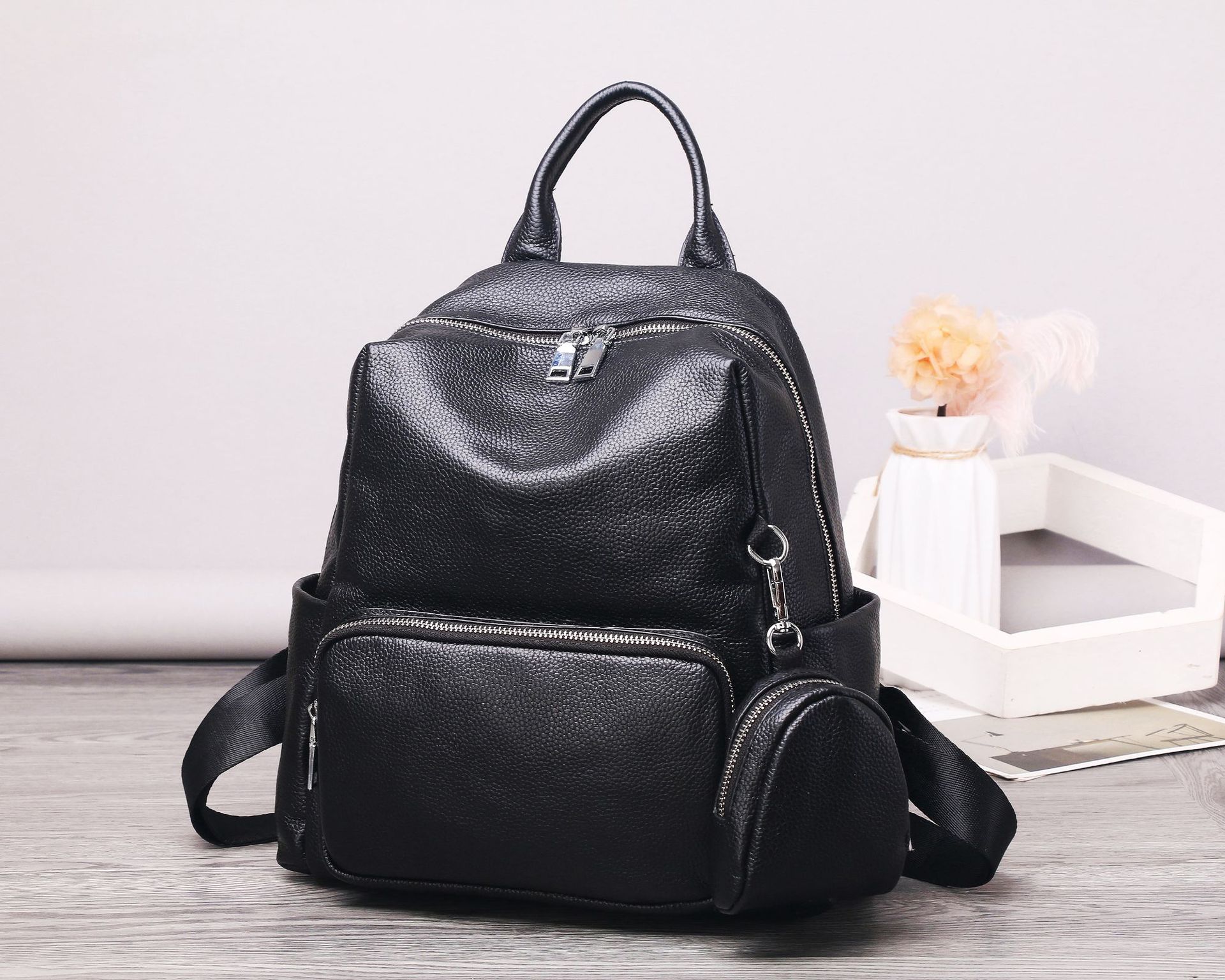 真皮女双肩背包时尚旅游头层牛皮书包软皮女士包包大容量妈咪包