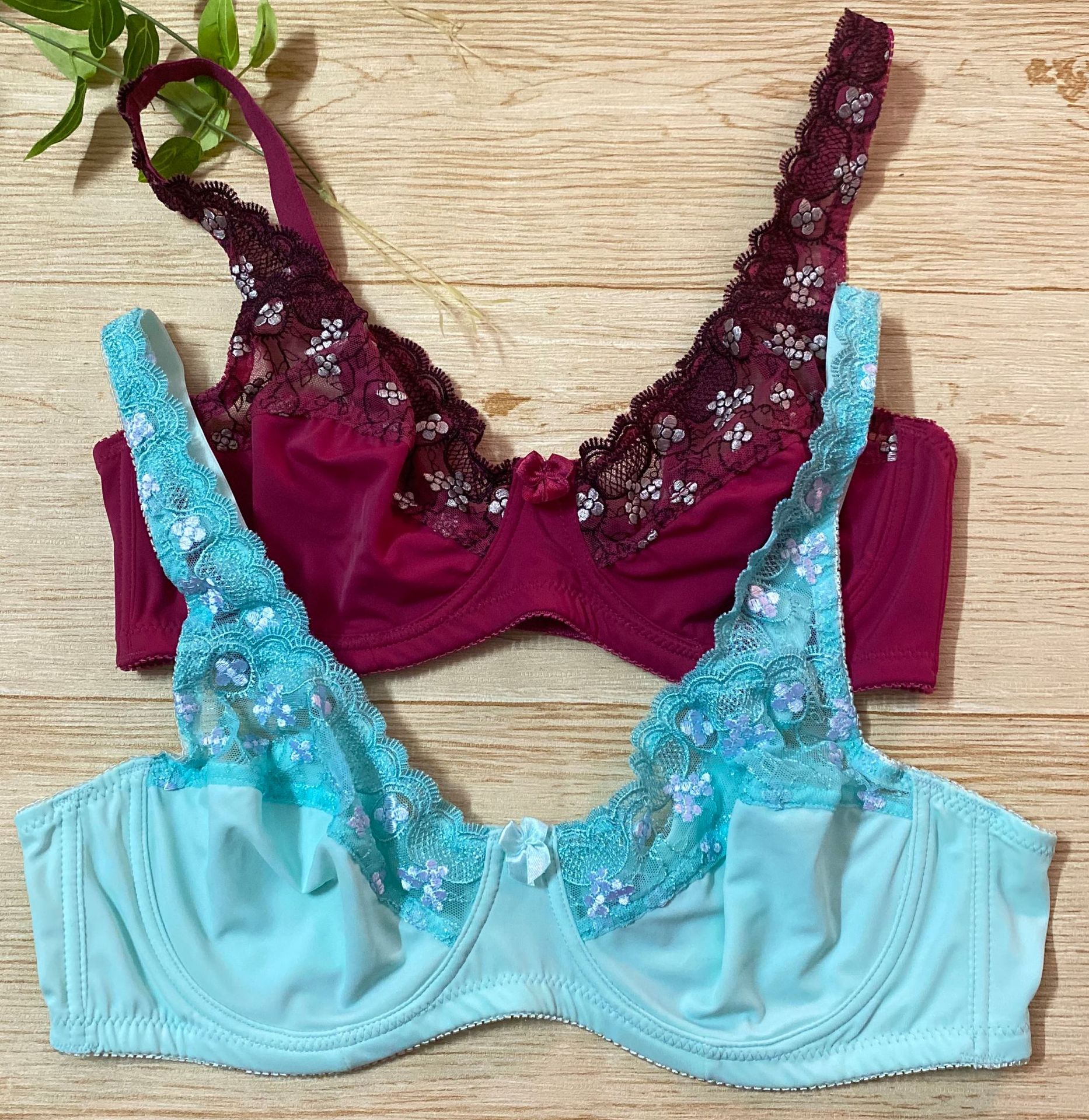 欧美内衣批发 外贸性感薄杯蕾丝绣花聚拢内衣