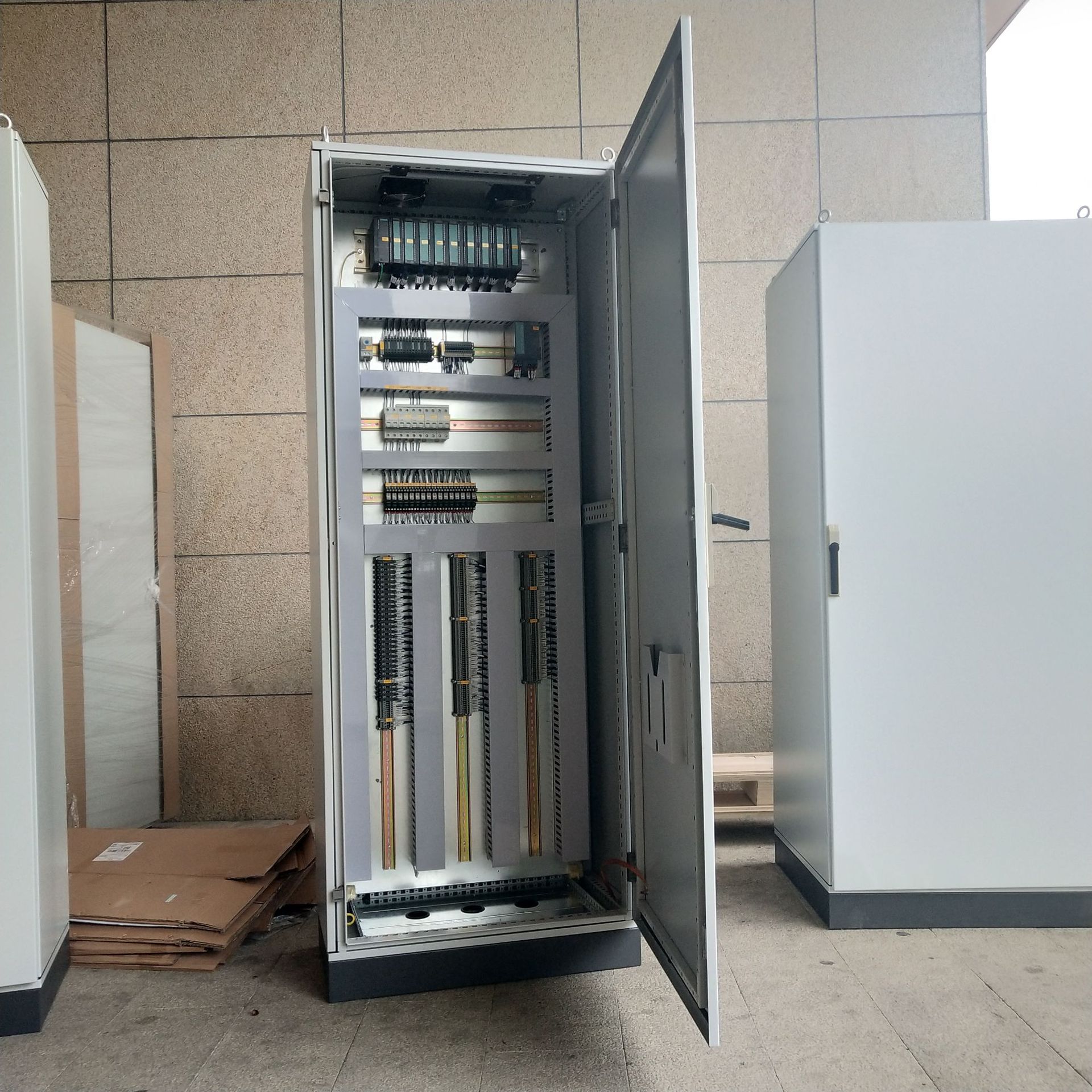 配电柜 环境数据采集成套柜 单门 双门