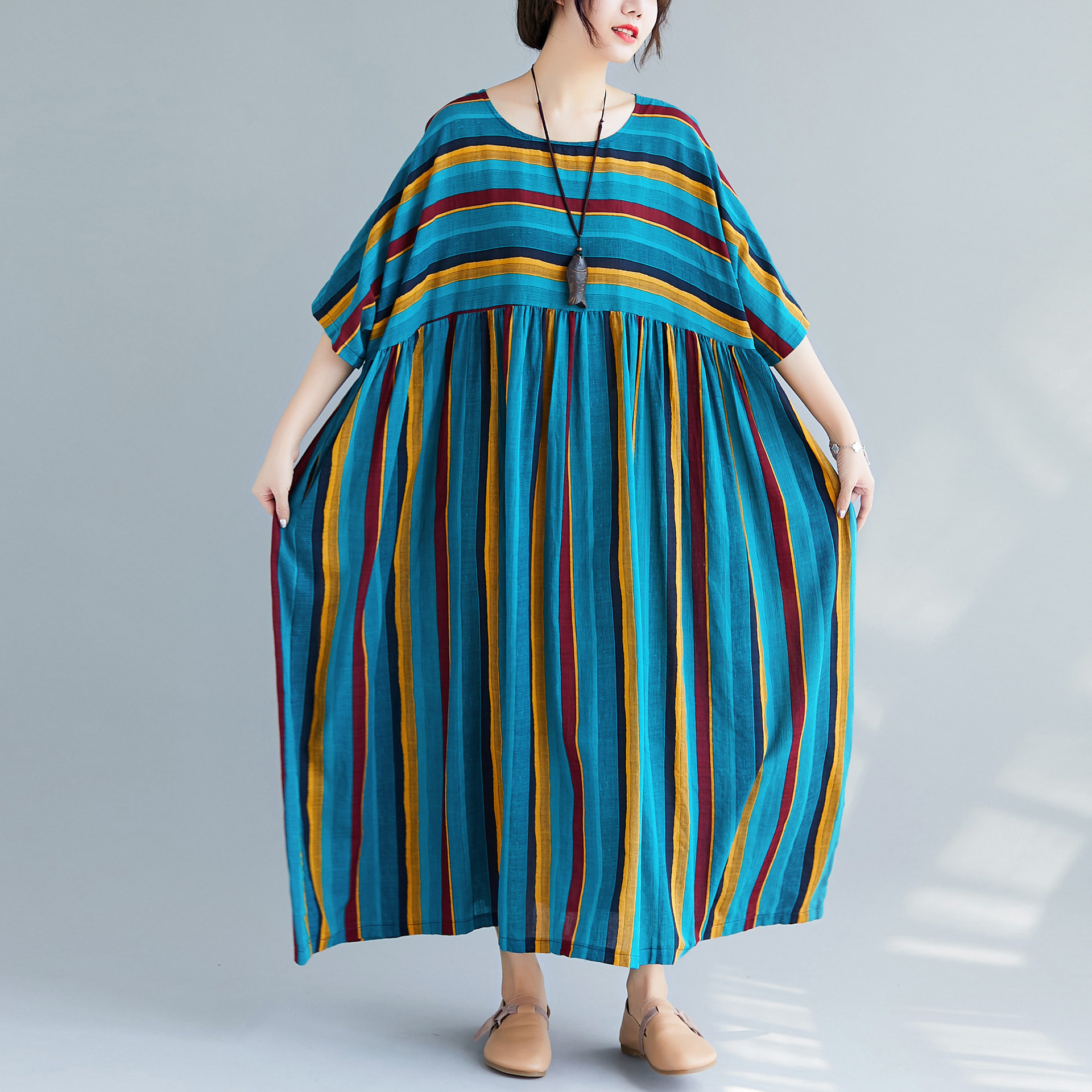 300斤特大码女装夏季加肥加大码连衣裙复古条纹宽松大摆气质长裙