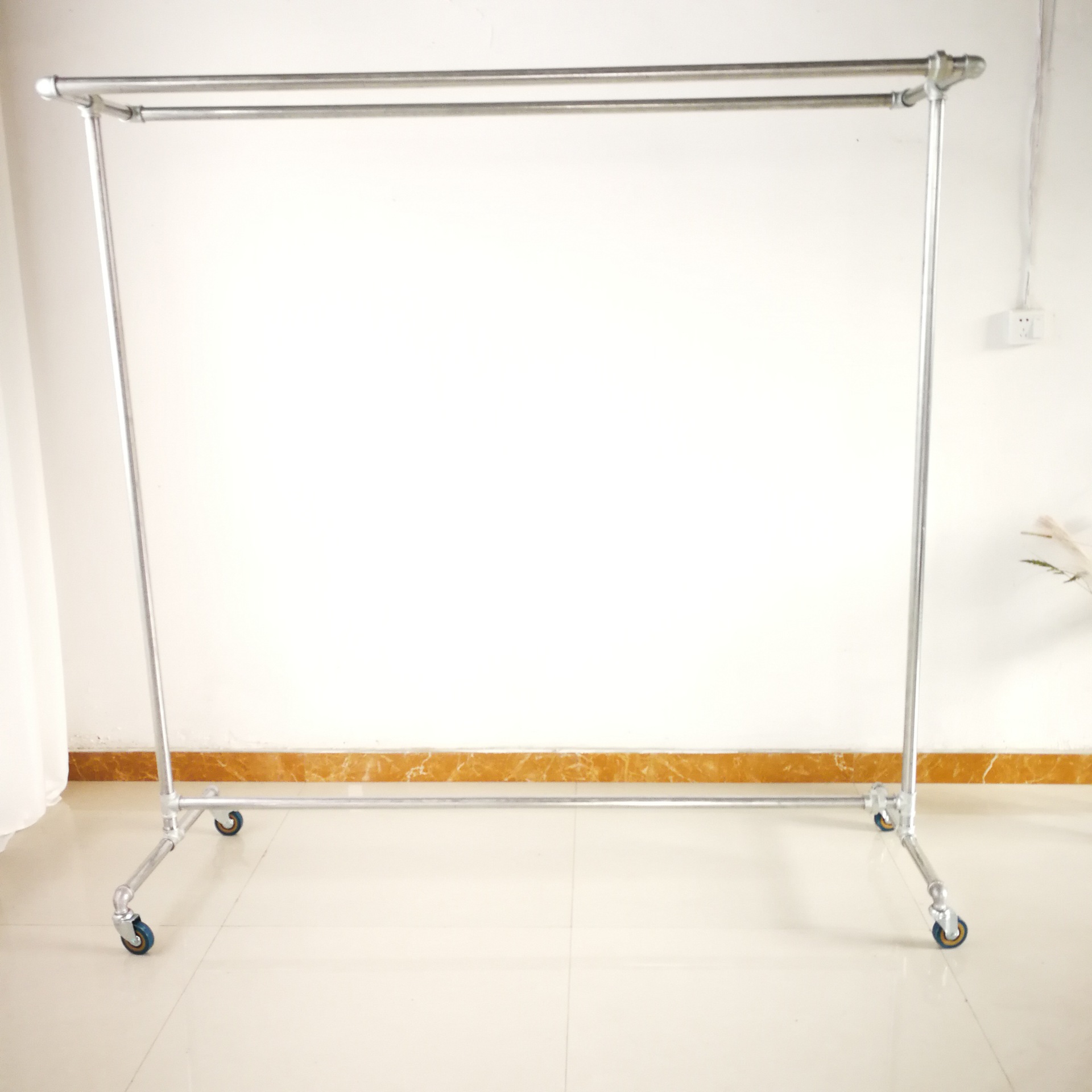 镀锌钢管服装展示架晾衣杆男女服装店阳台双杠带轮水管晾衣架落地