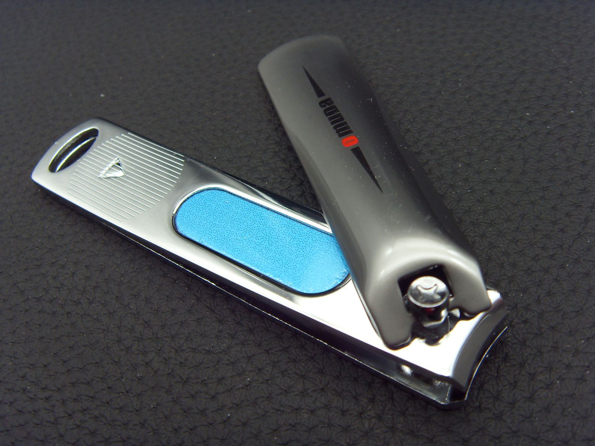 欧美达3085指甲钳大号双色普通指甲剪活动普通指甲刀批发零售