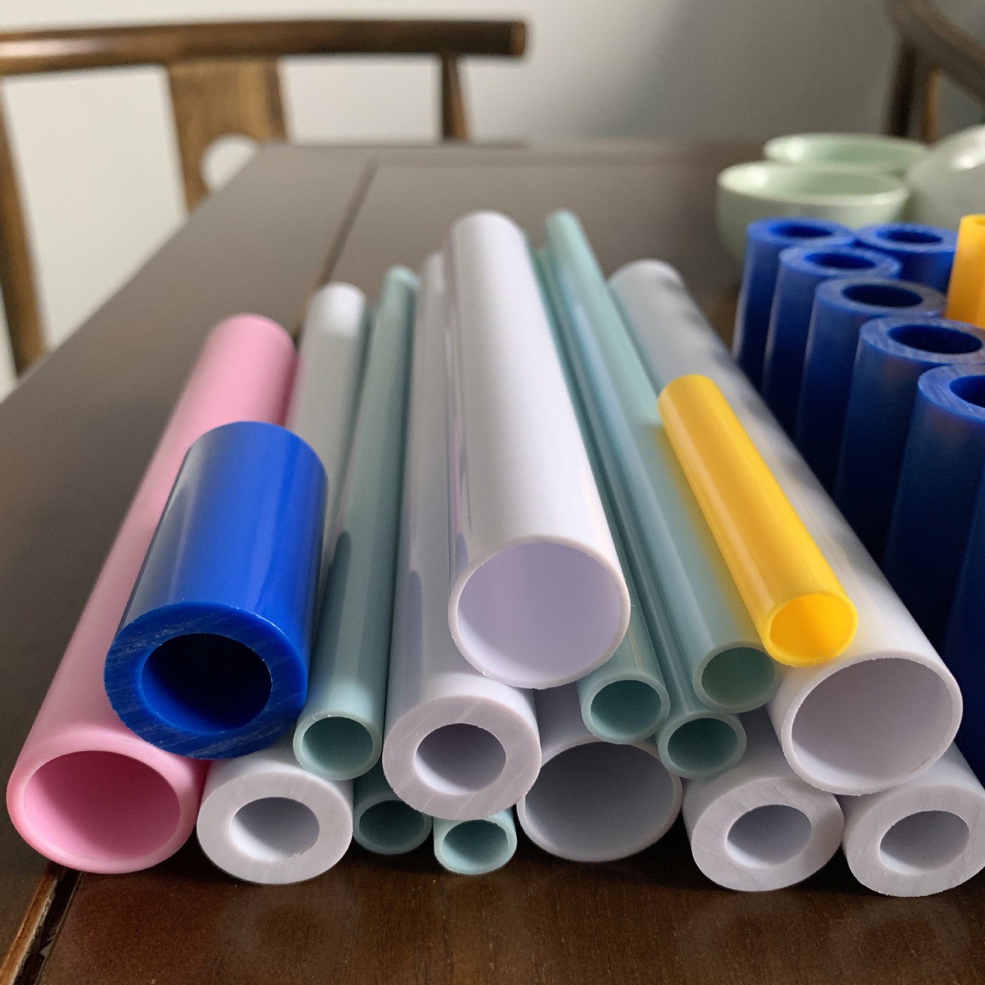 源头厂家定做abs蓝色硬塑胶管 黑色abs花盆支架 草坪灯灯杆