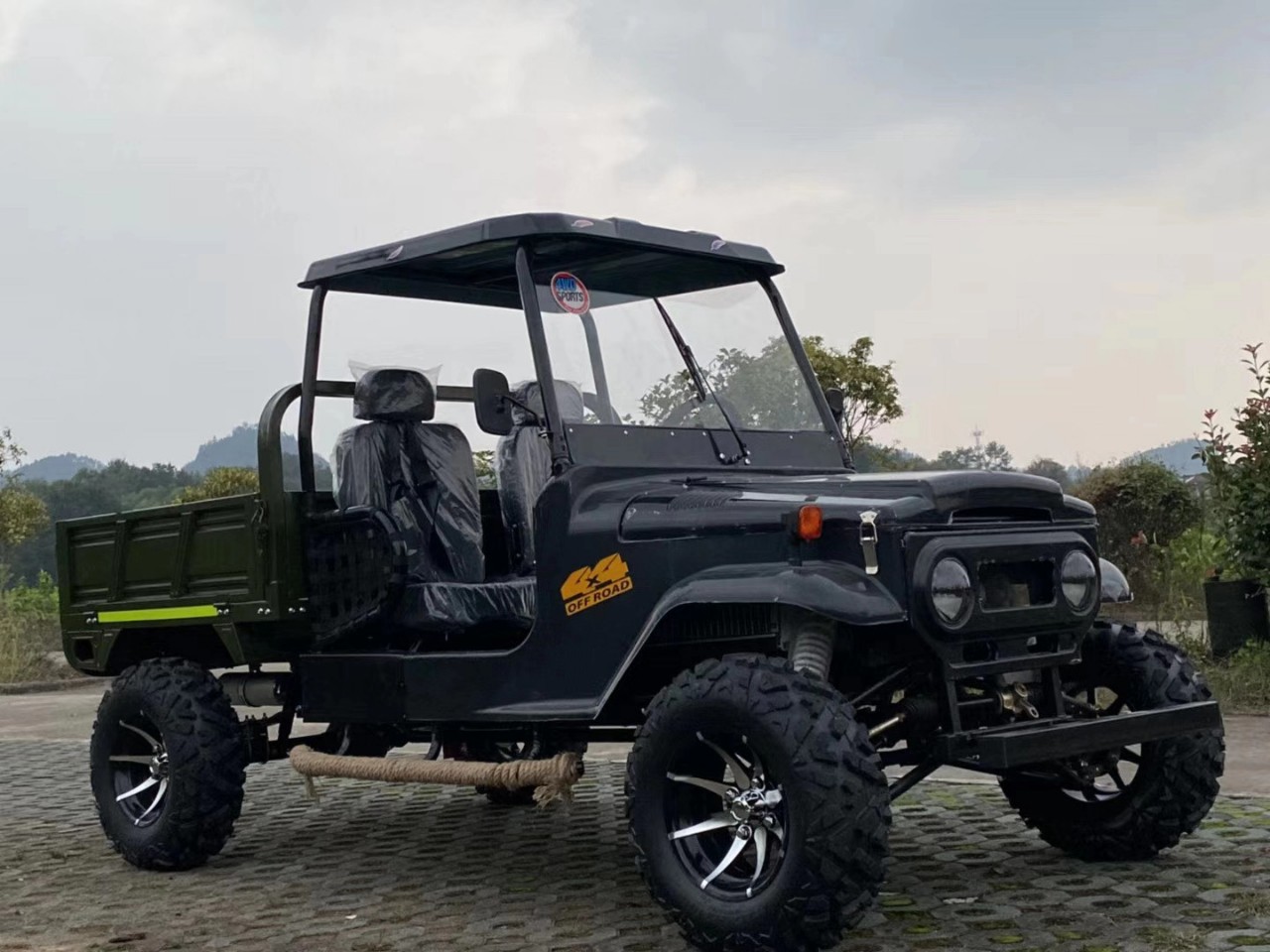 北极天4x4四轮带斗沙滩车全地形四驱拉货摩托农用拖拉机utv农夫车