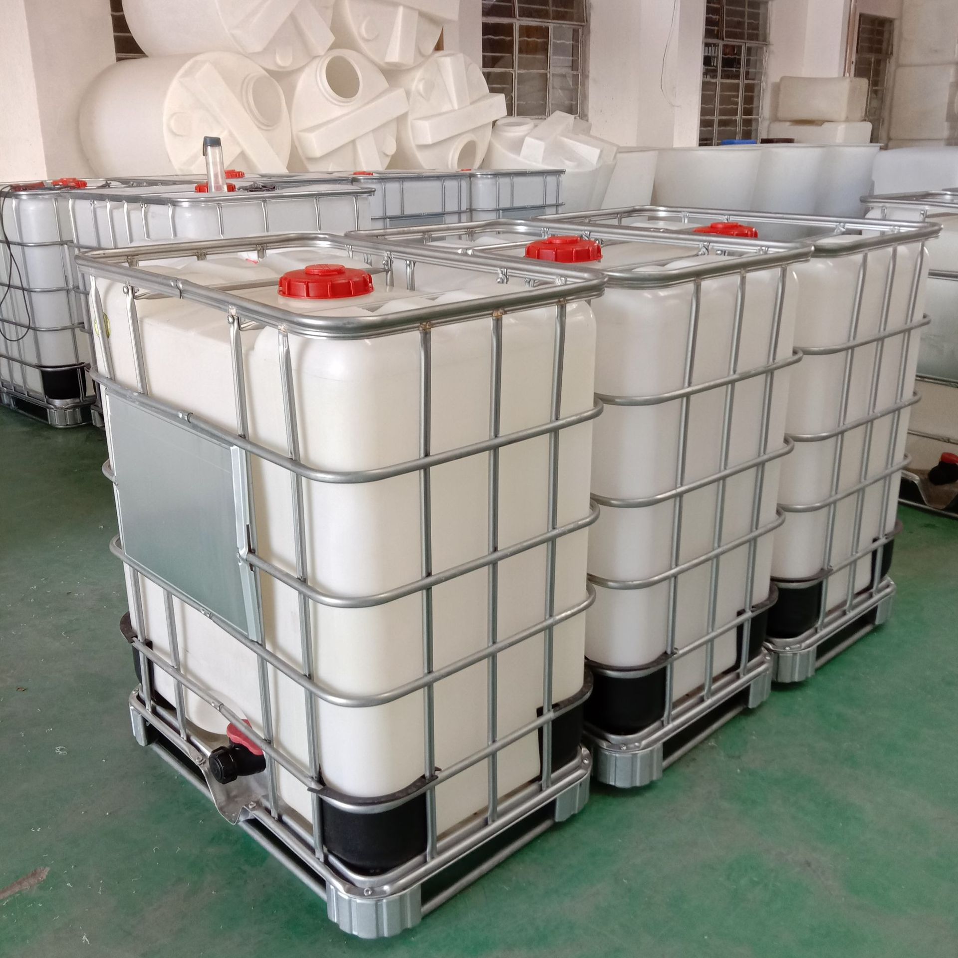 常州500l化工吨桶厂家草甘膦堆码桶镀锌铁框pe内胆吨桶运输桶