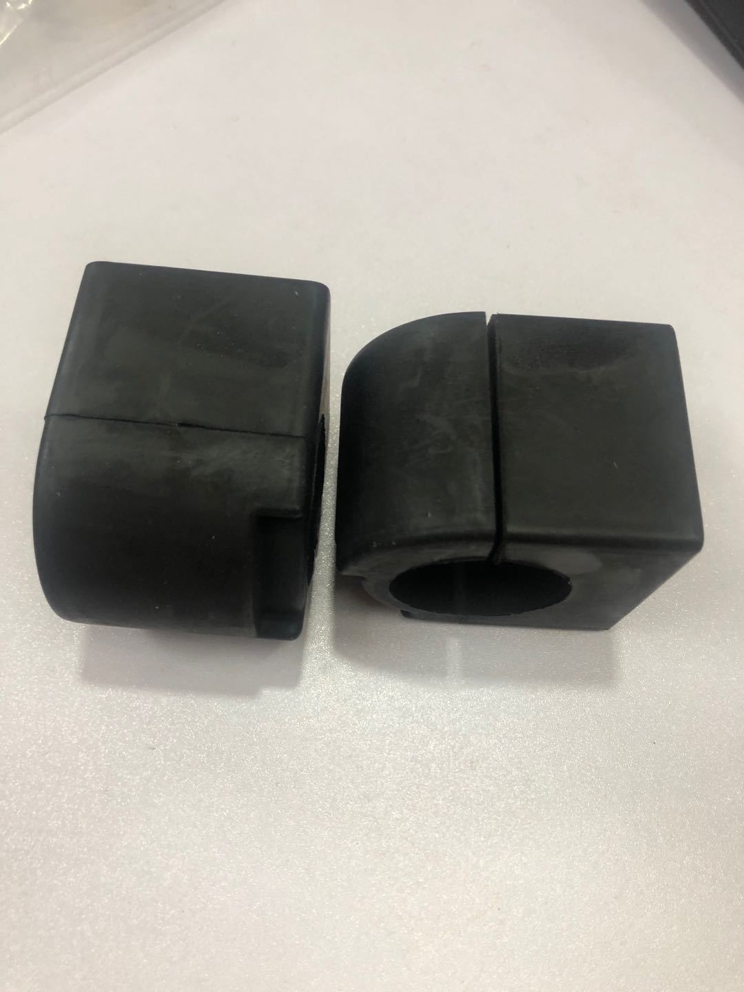 2053230965前平衡杆开口胶分左右 (8)